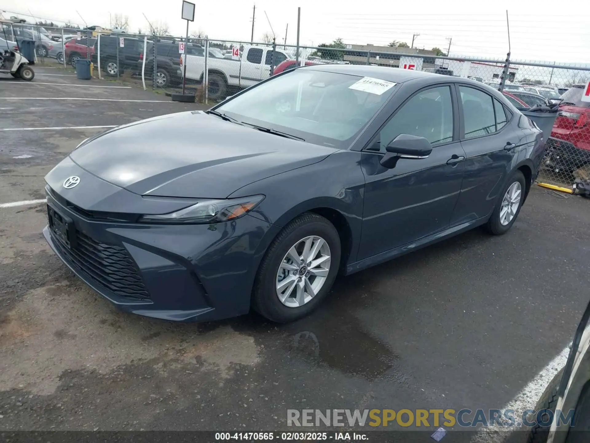 2 Photograph of a damaged car 4T1DAACK3SU044969 TOYOTA CAMRY 2025