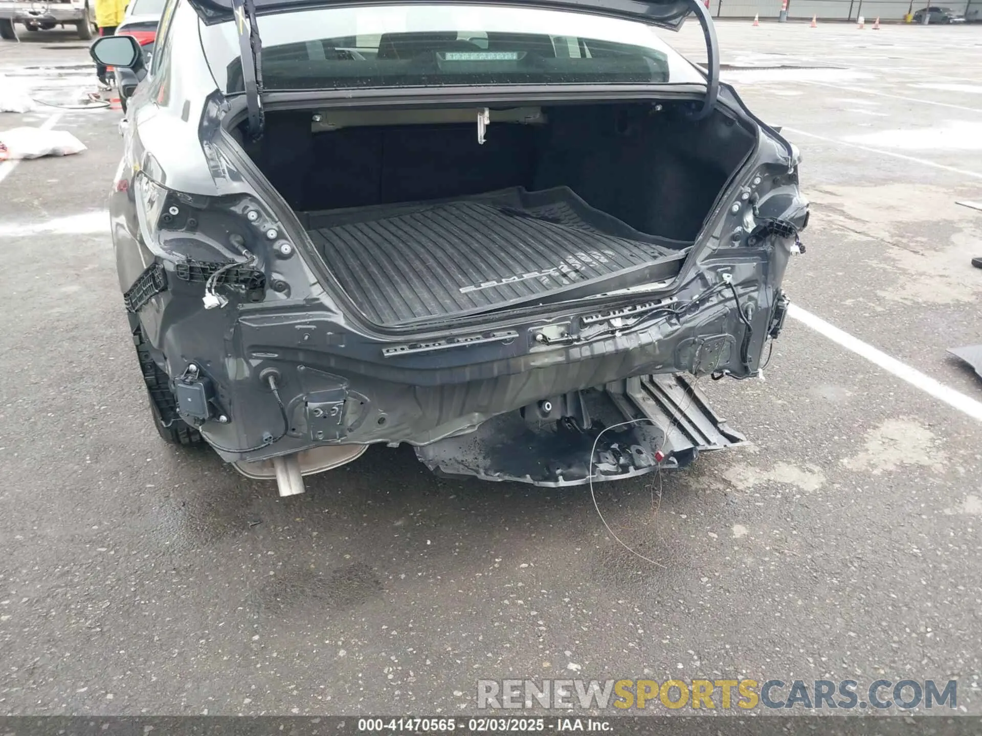 6 Photograph of a damaged car 4T1DAACK3SU044969 TOYOTA CAMRY 2025