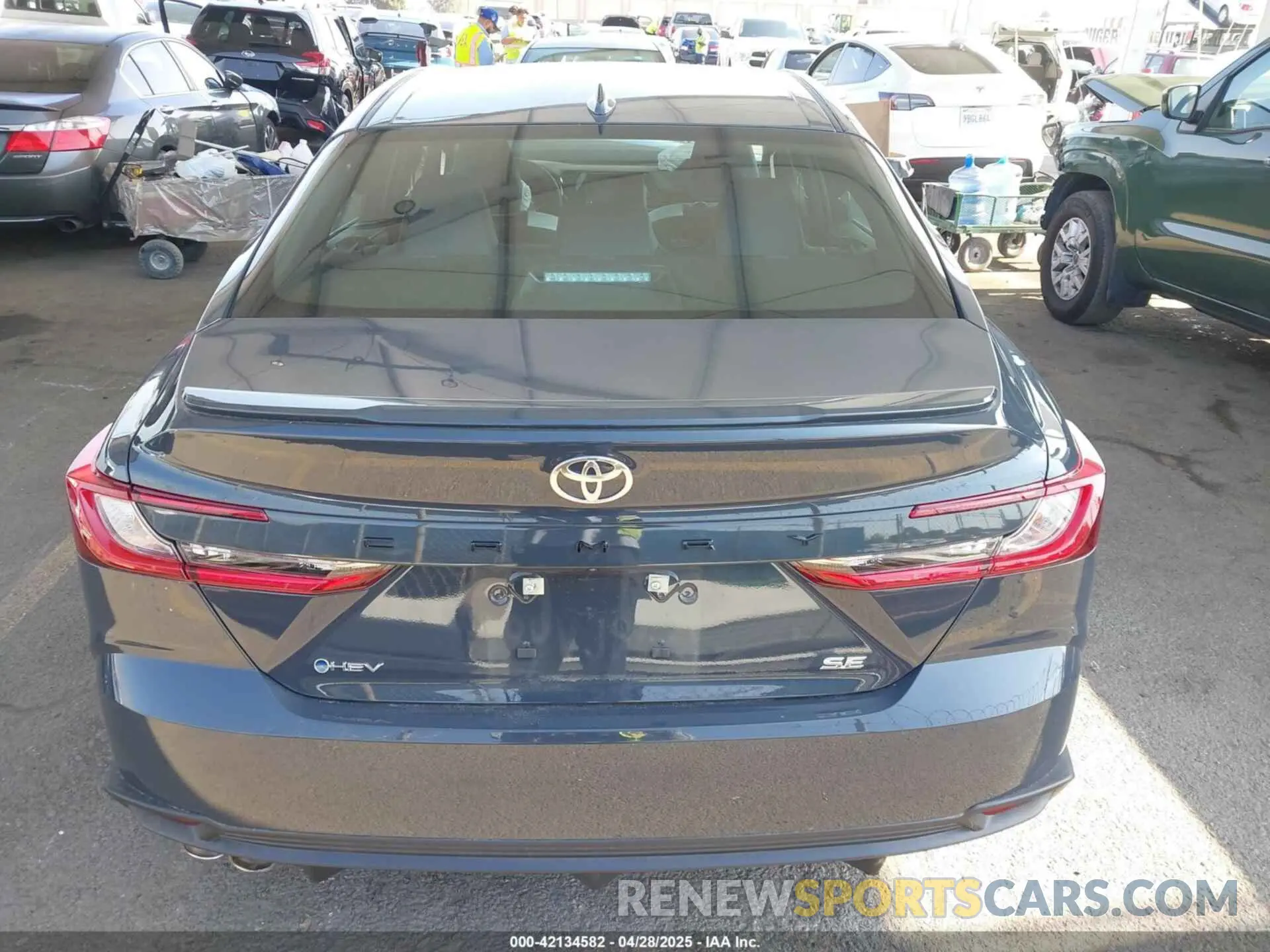 16 Фотография поврежденного автомобиля 4T1DAACK3SU068088 TOYOTA CAMRY 2025