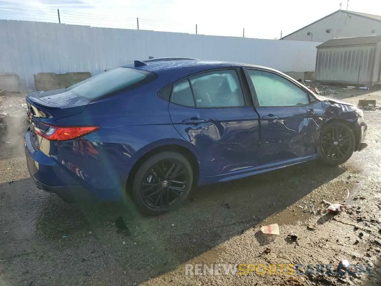 3 Фотография поврежденного автомобиля 4T1DAACK3SU070052 TOYOTA CAMRY 2025