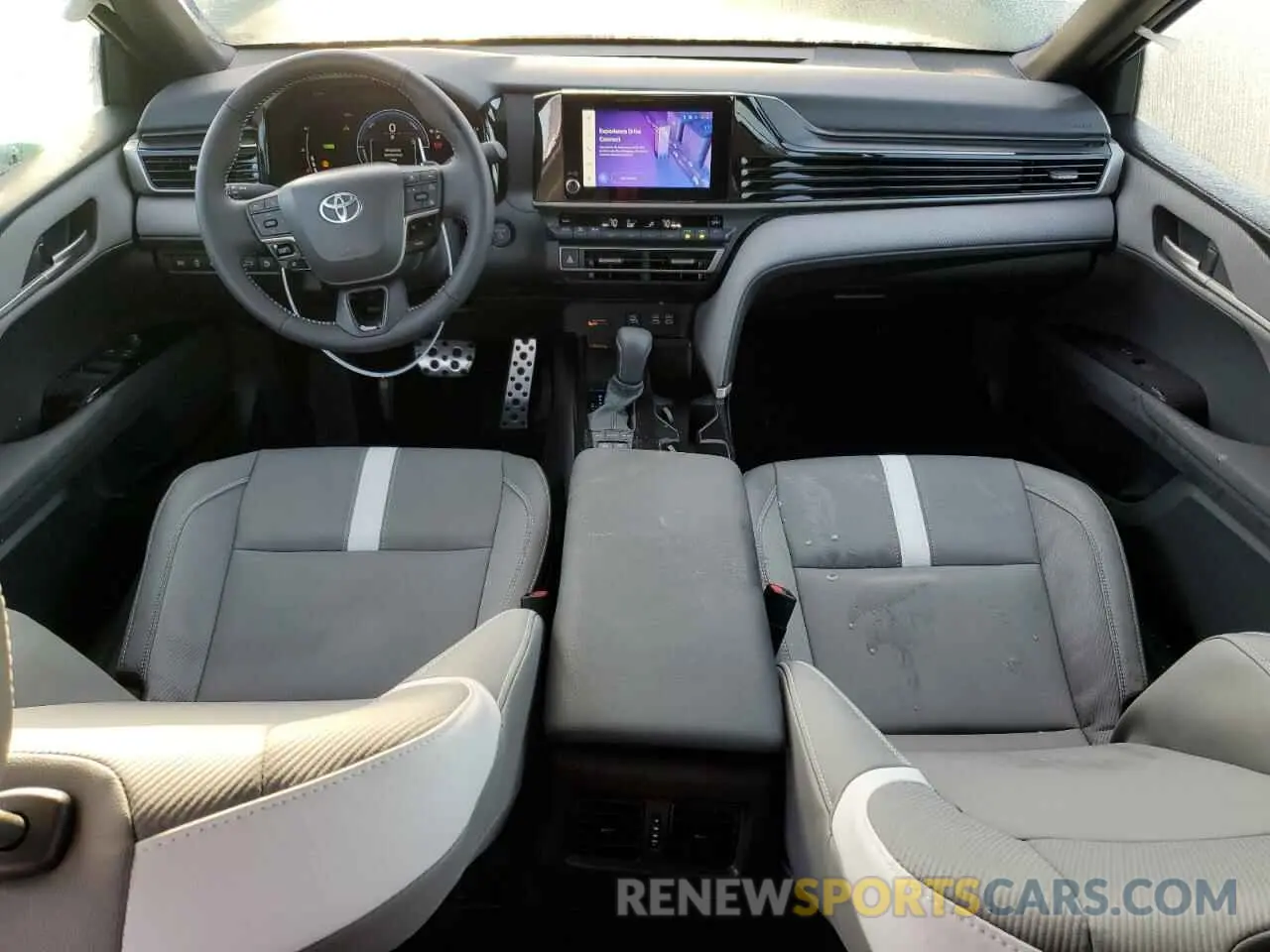 8 Фотография поврежденного автомобиля 4T1DAACK3SU070052 TOYOTA CAMRY 2025