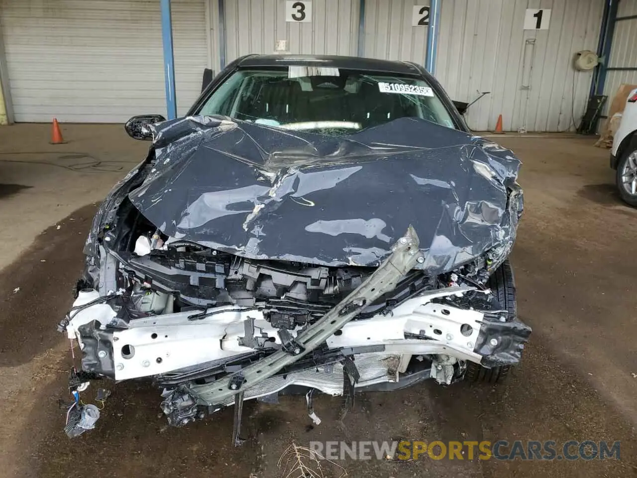 5 Фотография поврежденного автомобиля 4T1DAACK3SU106435 TOYOTA CAMRY 2025