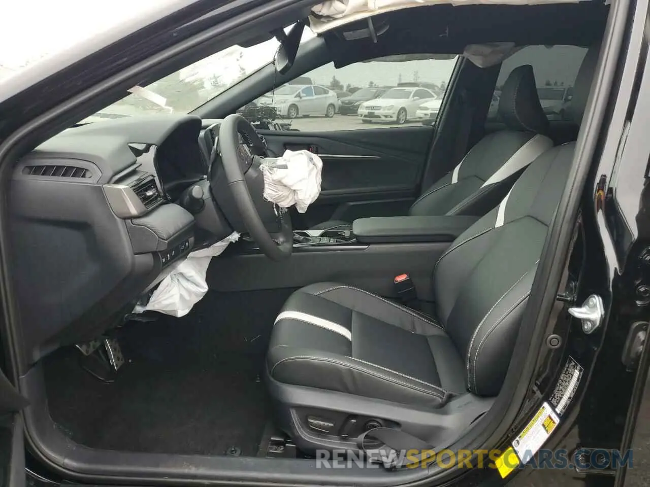 7 Фотография поврежденного автомобиля 4T1DAACK3SU529841 TOYOTA CAMRY 2025