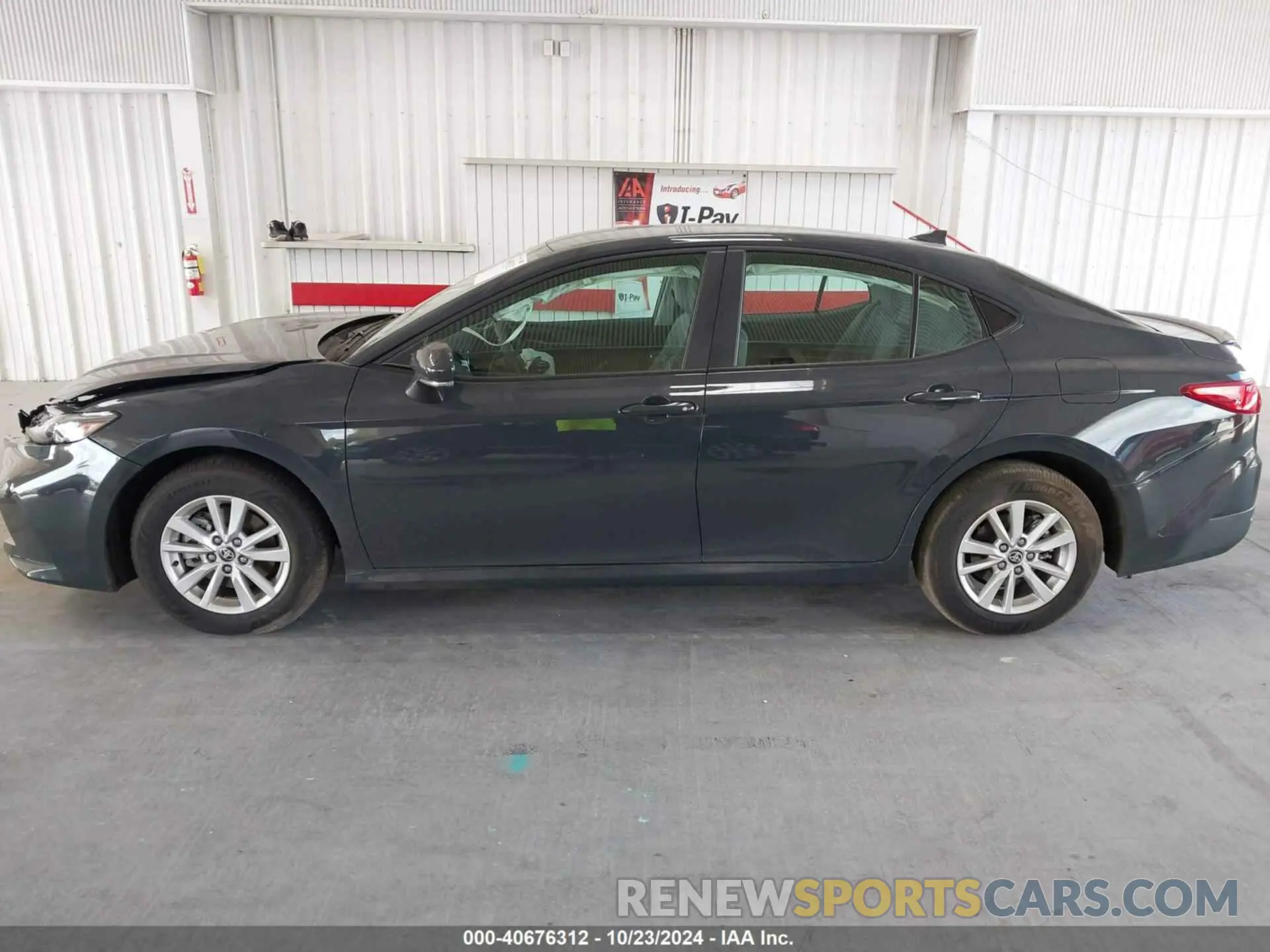 14 Photograph of a damaged car 4T1DAACK3SU533193 TOYOTA CAMRY 2025