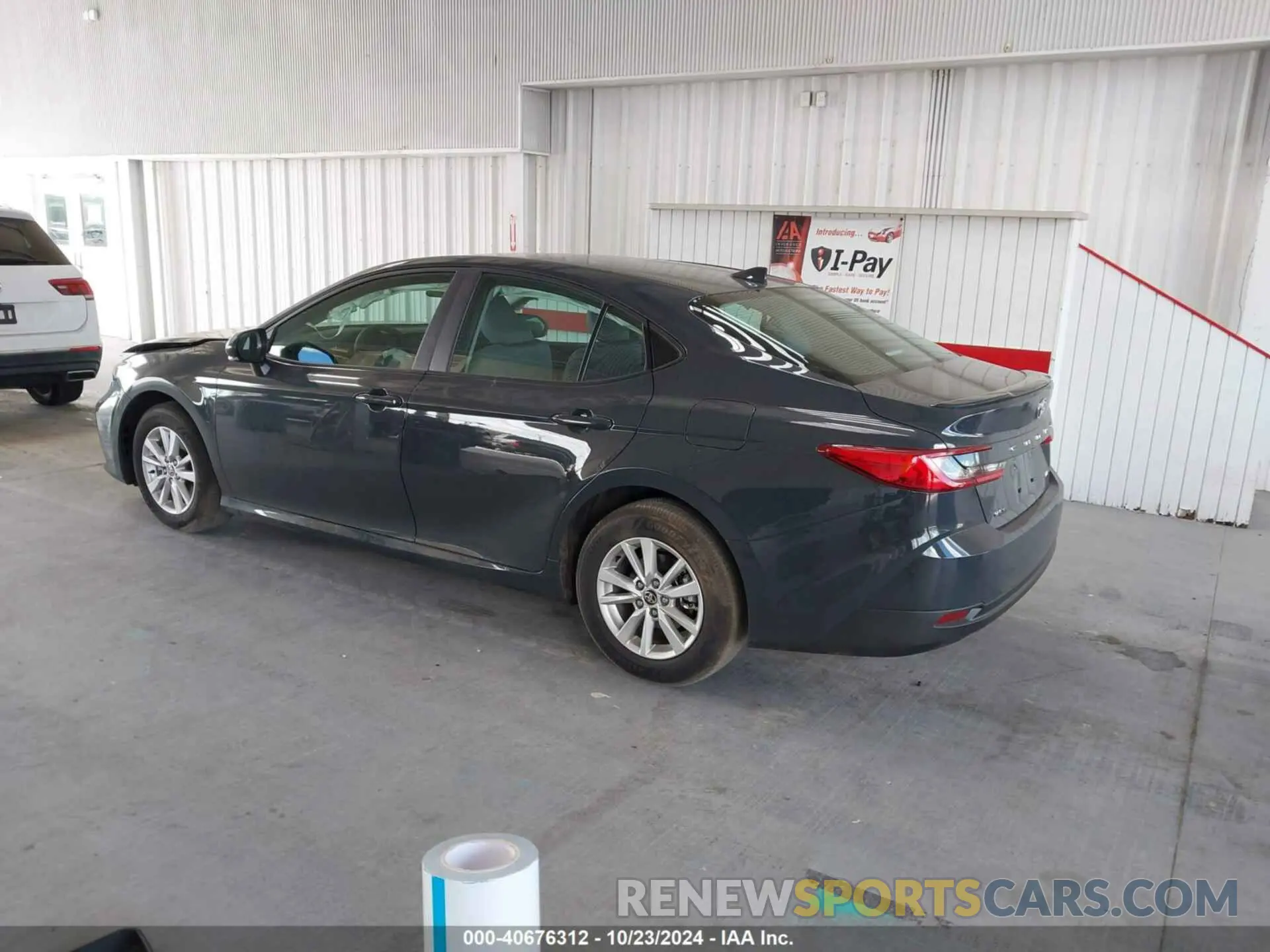 3 Photograph of a damaged car 4T1DAACK3SU533193 TOYOTA CAMRY 2025