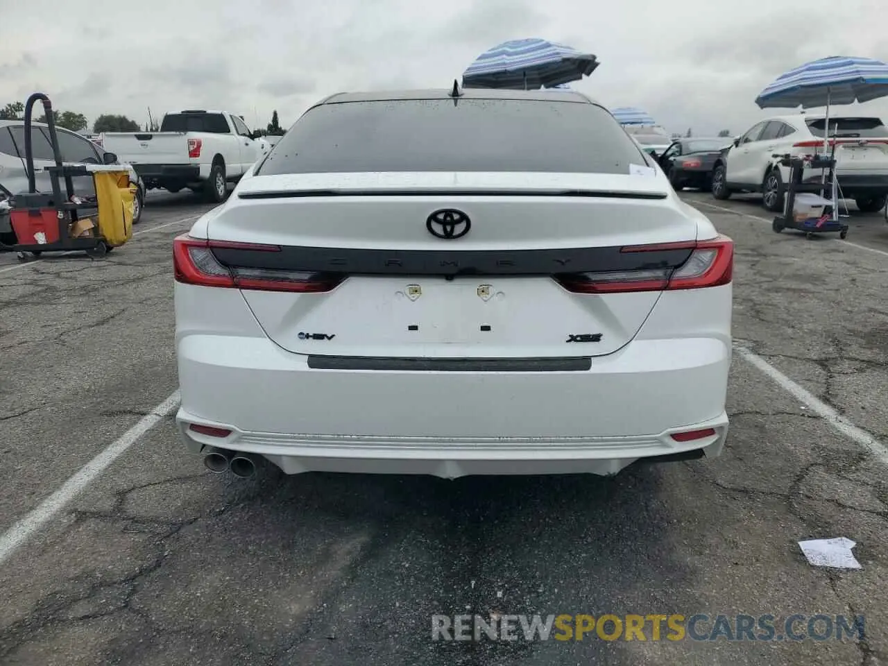6 Фотография поврежденного автомобиля 4T1DAACK4SU004030 TOYOTA CAMRY 2025