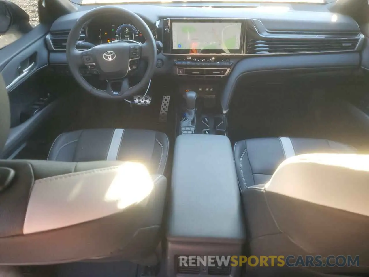 8 Фотография поврежденного автомобиля 4T1DAACK4SU021247 TOYOTA CAMRY 2025