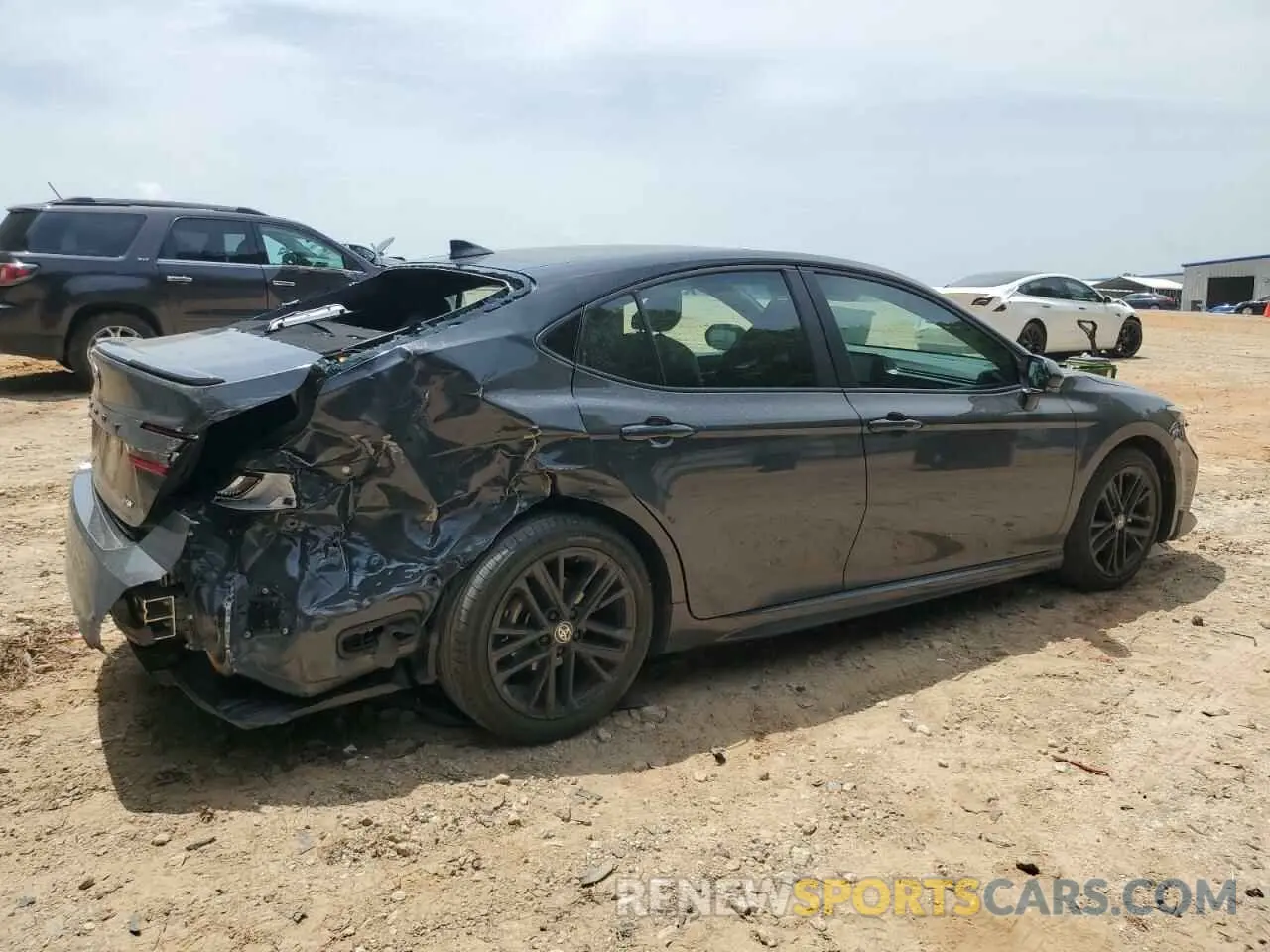 3 Photograph of a damaged car 4T1DAACK4SU021555 TOYOTA CAMRY 2025