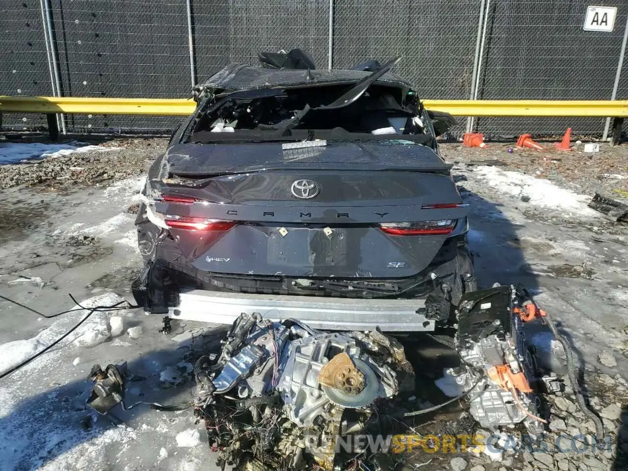 6 Photograph of a damaged car 4T1DAACK4SU046049 TOYOTA CAMRY 2025