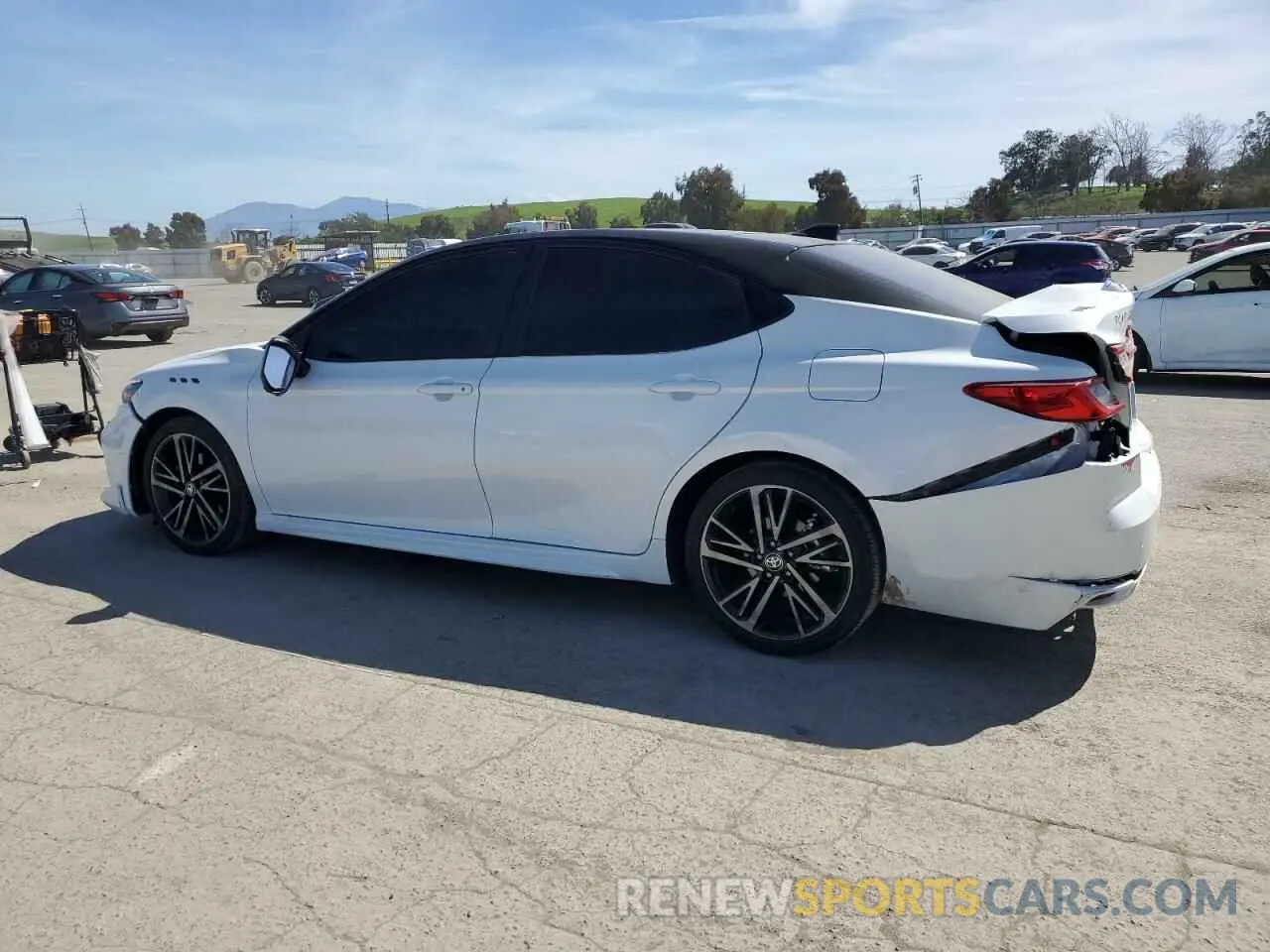 2 Photograph of a damaged car 4T1DAACK4SU049257 TOYOTA CAMRY 2025