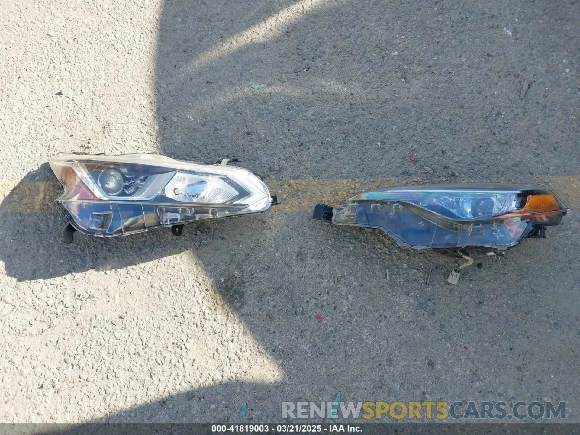 12 Photograph of a damaged car 4T1DAACK4SU053129 TOYOTA CAMRY 2025
