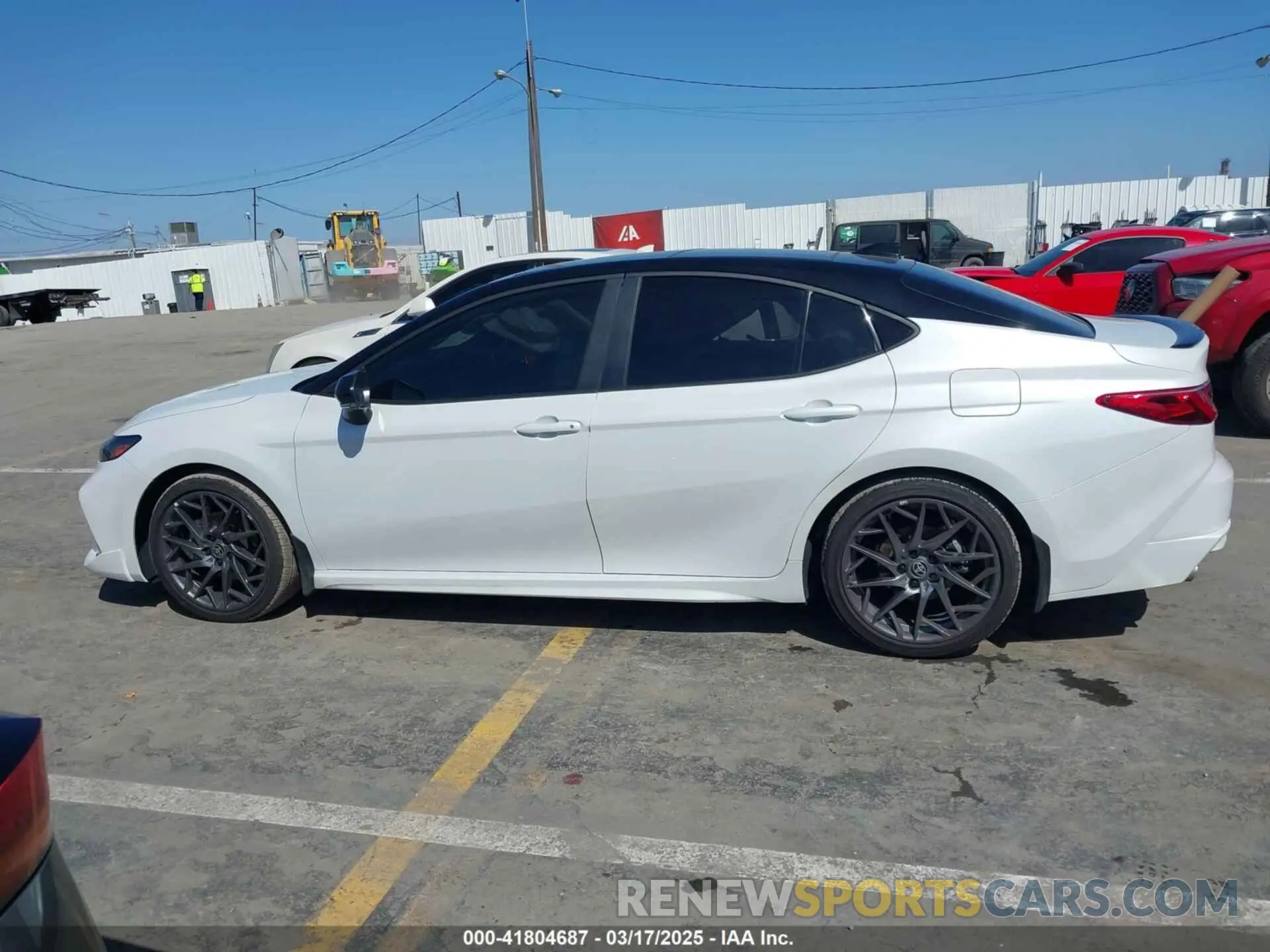 14 Photograph of a damaged car 4T1DAACK4SU079505 TOYOTA CAMRY 2025
