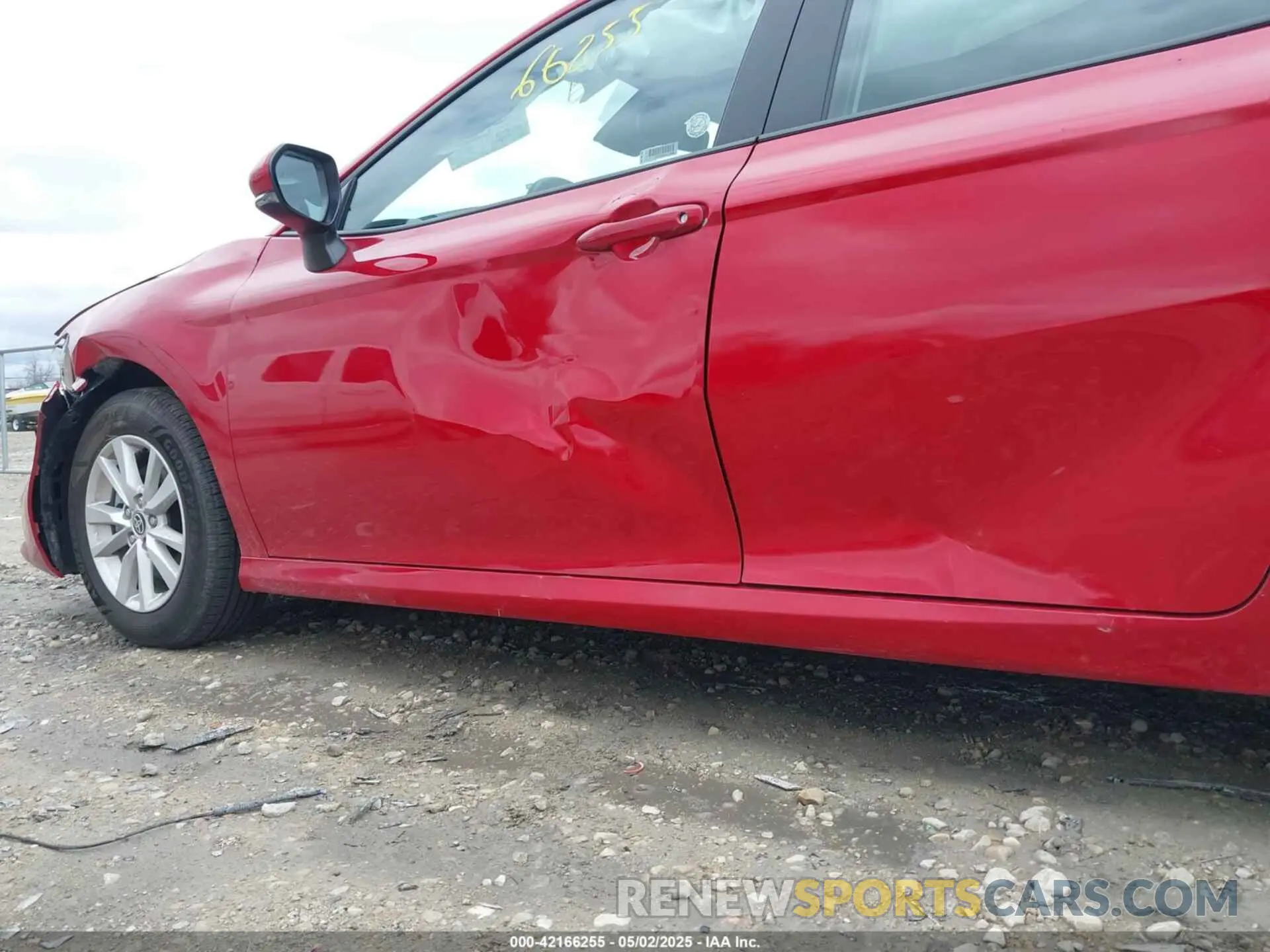 16 Photograph of a damaged car 4T1DAACK4SU089077 TOYOTA CAMRY 2025