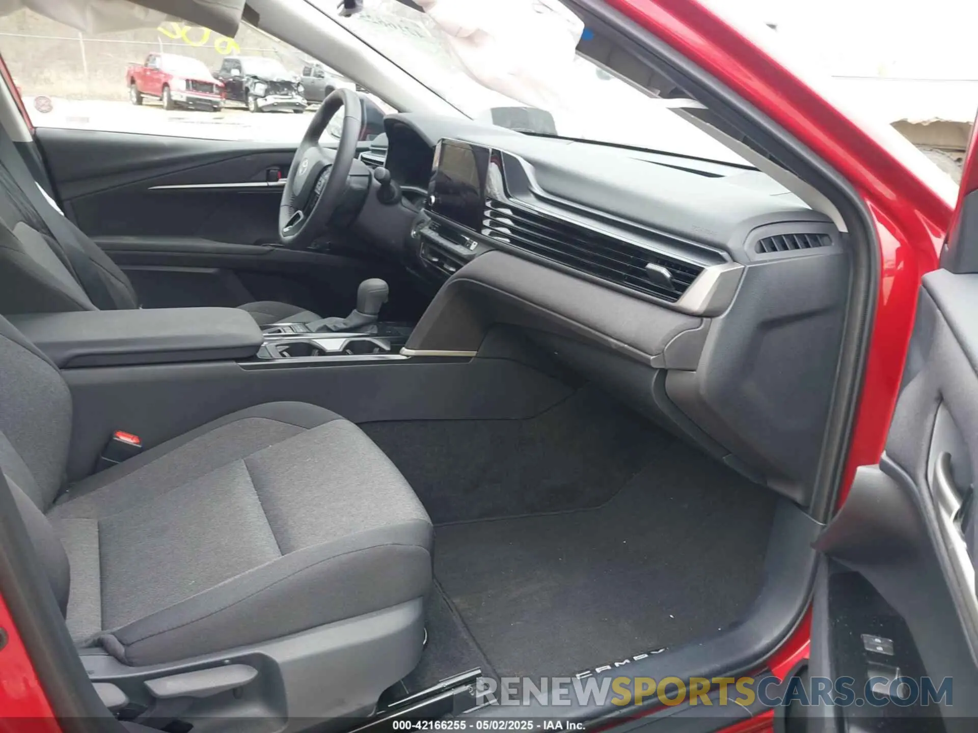 5 Photograph of a damaged car 4T1DAACK4SU089077 TOYOTA CAMRY 2025