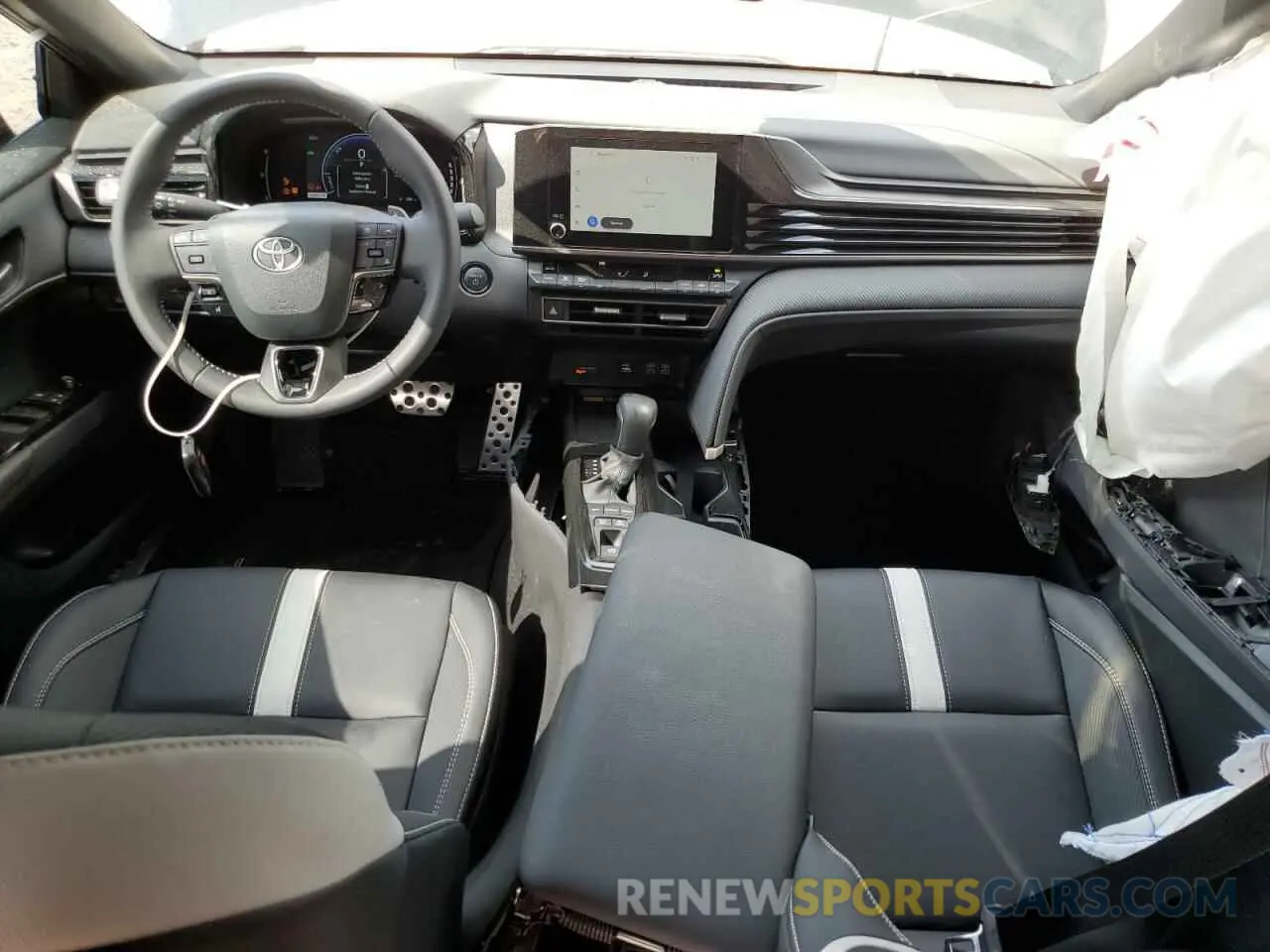 8 Фотография поврежденного автомобиля 4T1DAACK4SU101079 TOYOTA CAMRY 2025