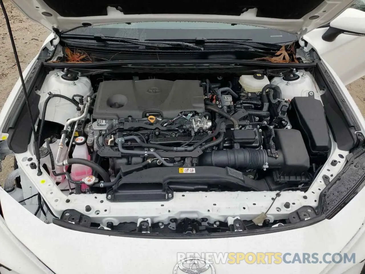 13 Photograph of a damaged car 4T1DAACK4SU506505 TOYOTA CAMRY 2025