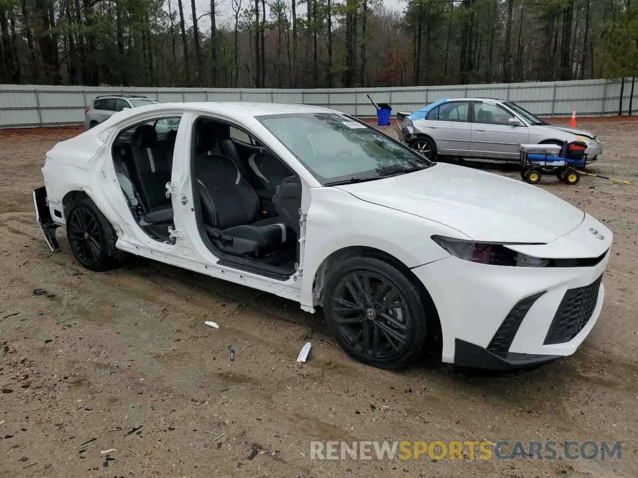 4 Photograph of a damaged car 4T1DAACK4SU506505 TOYOTA CAMRY 2025