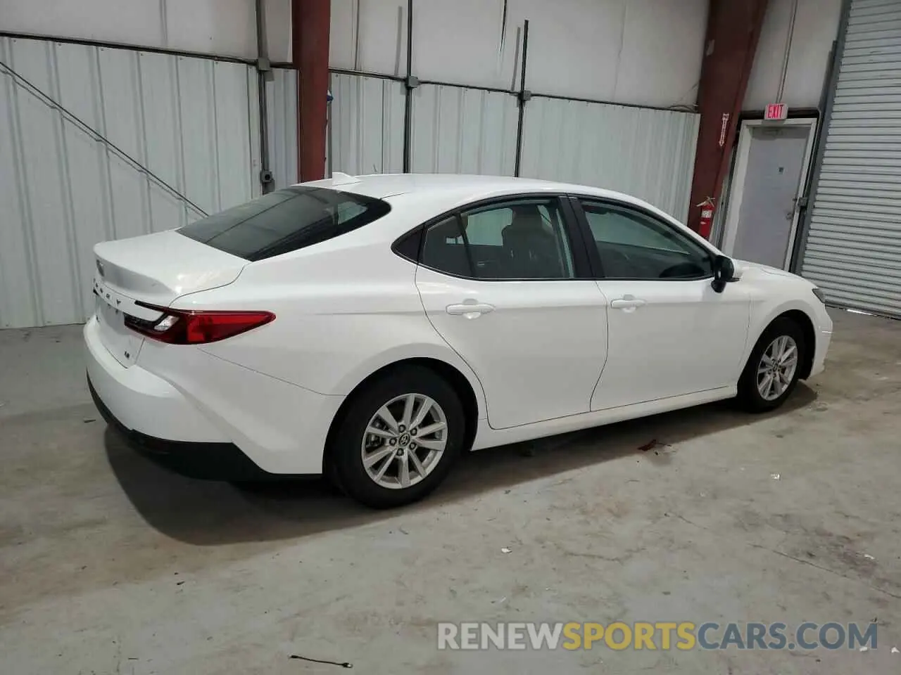 3 Фотография поврежденного автомобиля 4T1DAACK4SU507640 TOYOTA CAMRY 2025