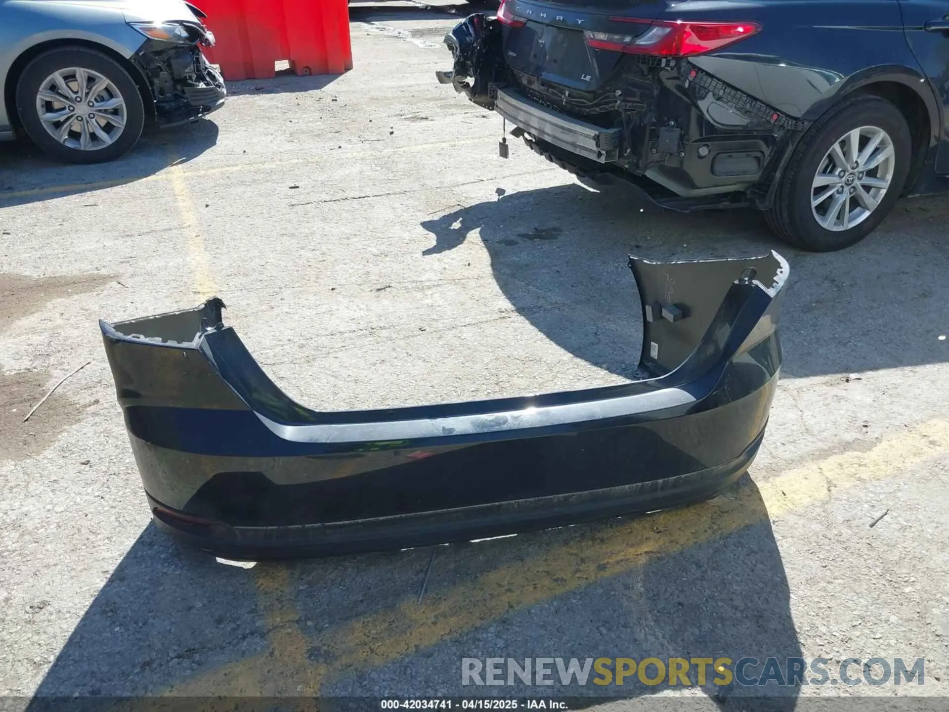 12 Фотография поврежденного автомобиля 4T1DAACK4SU513633 TOYOTA CAMRY 2025