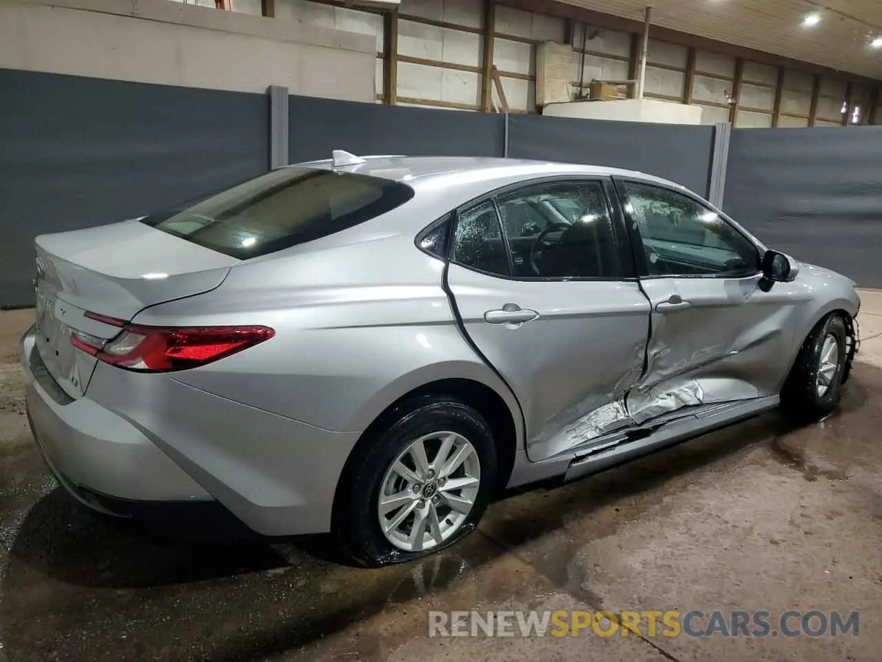 3 Фотография поврежденного автомобиля 4T1DAACK4SU513843 TOYOTA CAMRY 2025