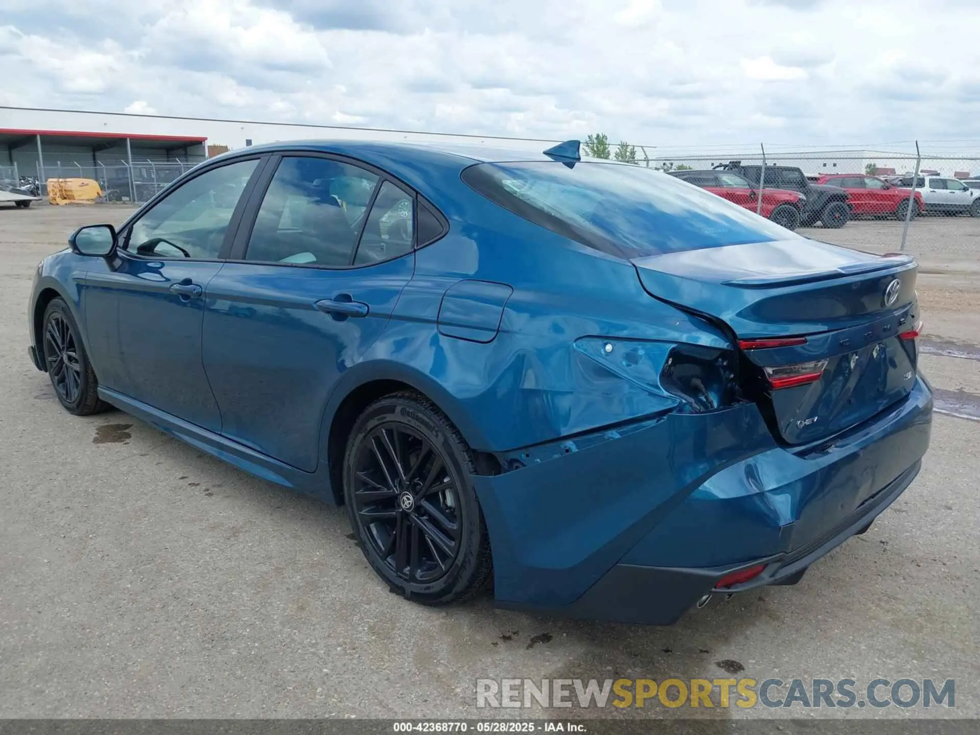 3 Фотография поврежденного автомобиля 4T1DAACK4SU518573 TOYOTA CAMRY 2025
