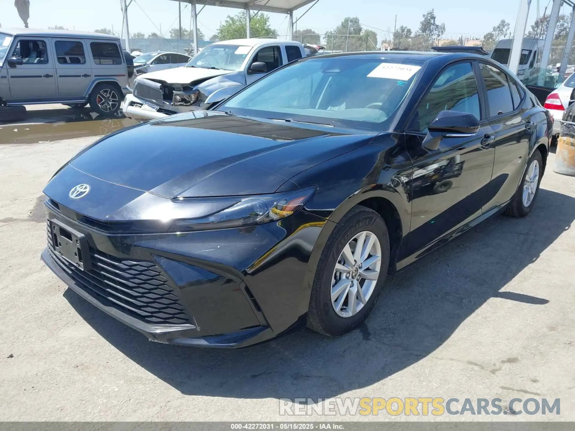 2 Photograph of a damaged car 4T1DAACK4SU521358 TOYOTA CAMRY 2025