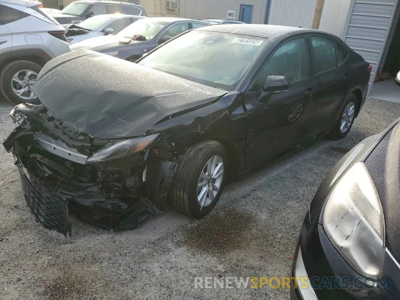 1 Photograph of a damaged car 4T1DAACK4SU526690 TOYOTA CAMRY 2025