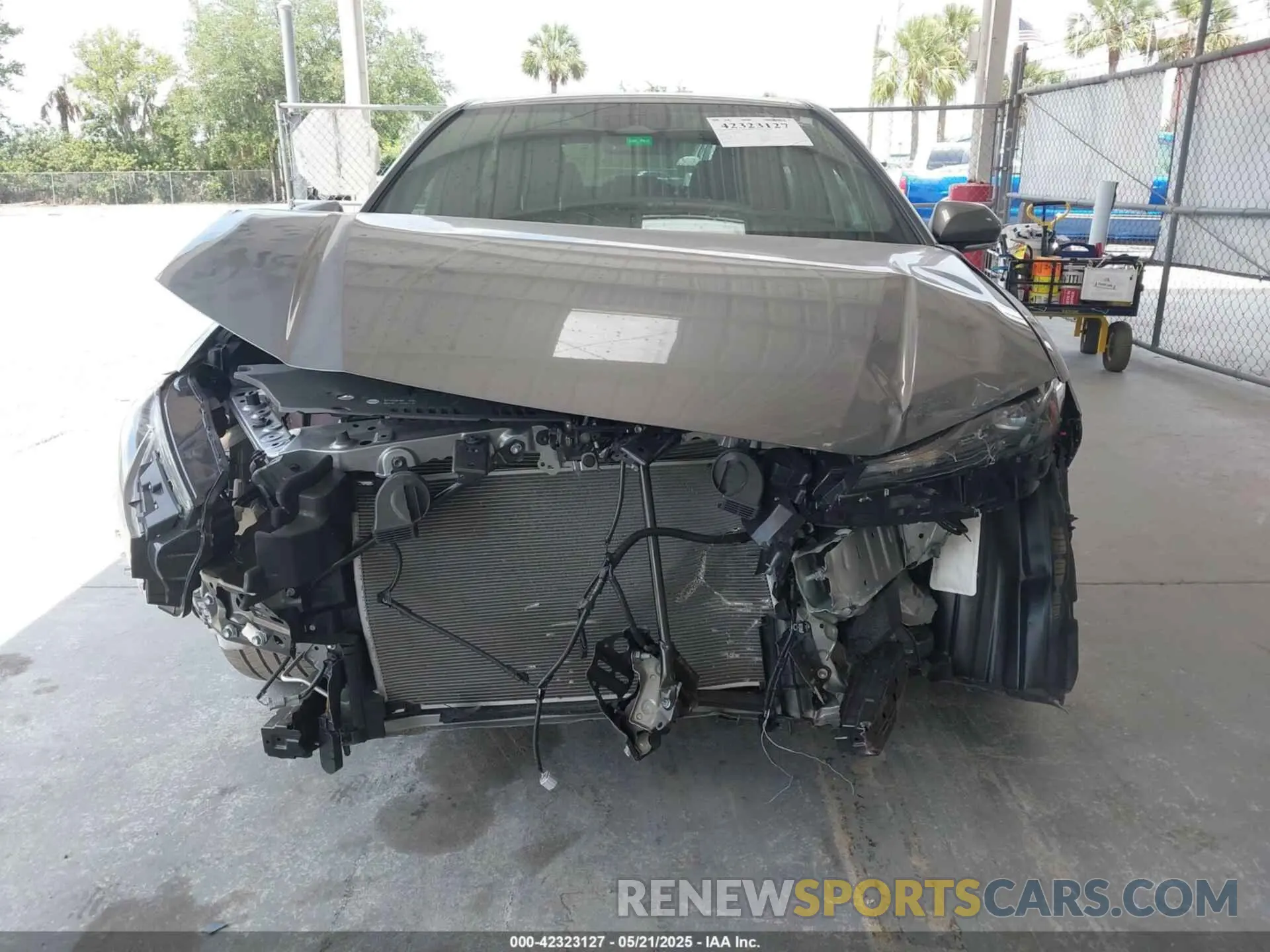 13 Фотография поврежденного автомобиля 4T1DAACK4SU530349 TOYOTA CAMRY 2025