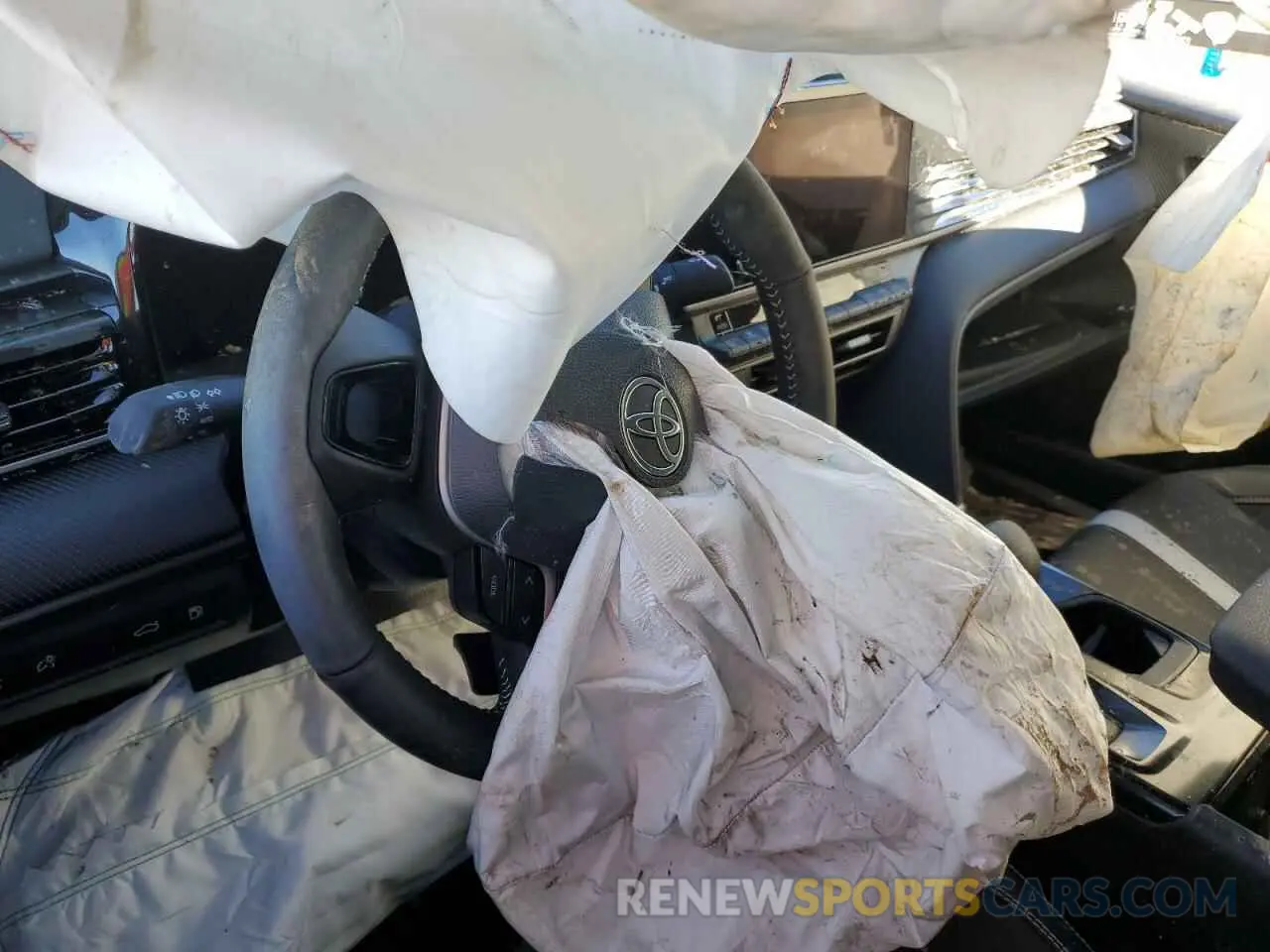 8 Фотография поврежденного автомобиля 4T1DAACK4SU539276 TOYOTA CAMRY 2025