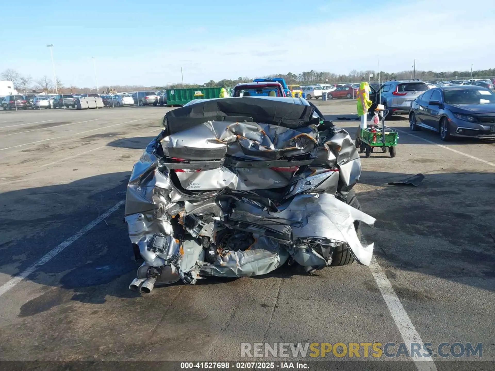 16 Photograph of a damaged car 4T1DAACK4SU551783 TOYOTA CAMRY 2025