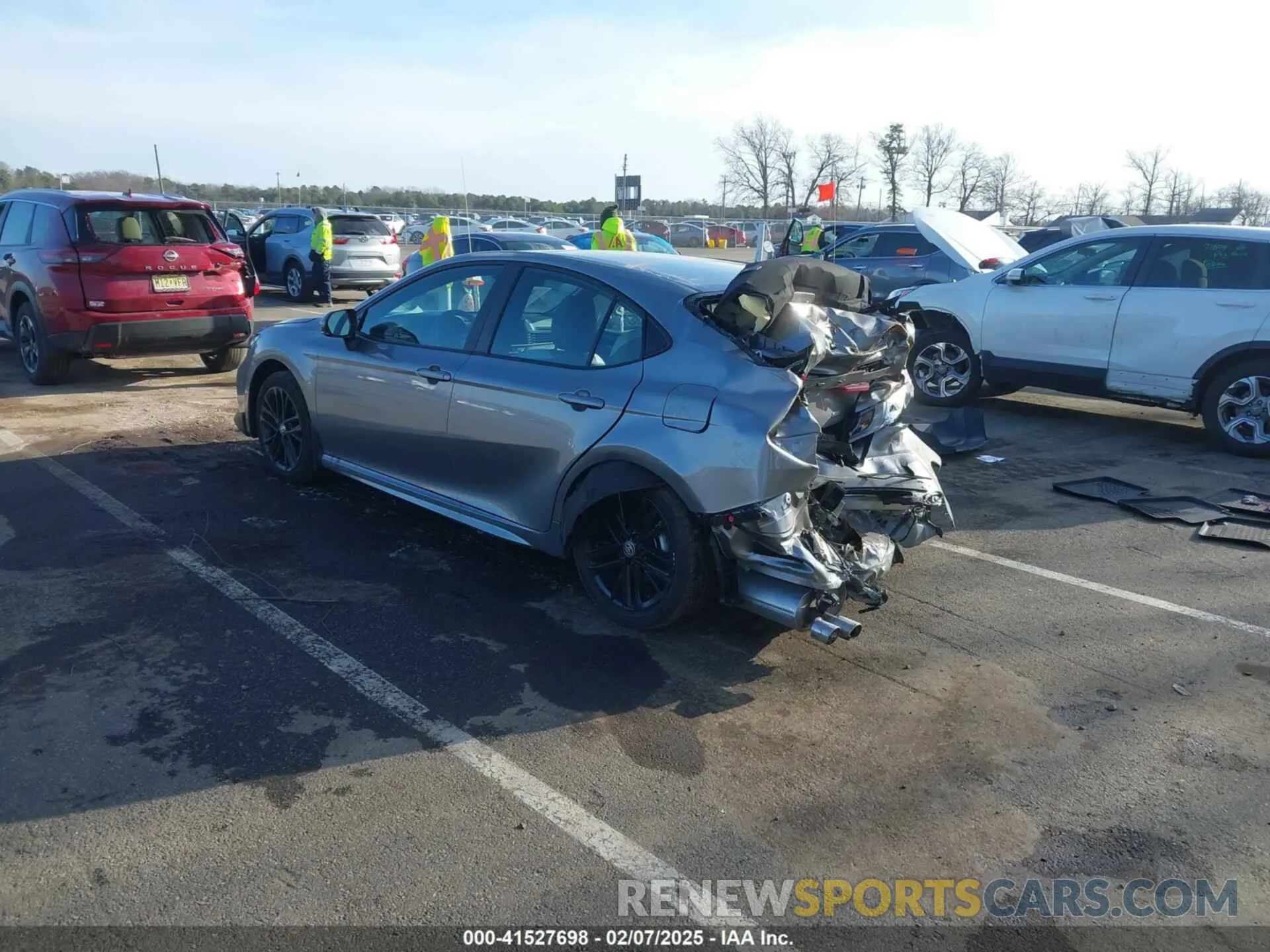 3 Photograph of a damaged car 4T1DAACK4SU551783 TOYOTA CAMRY 2025