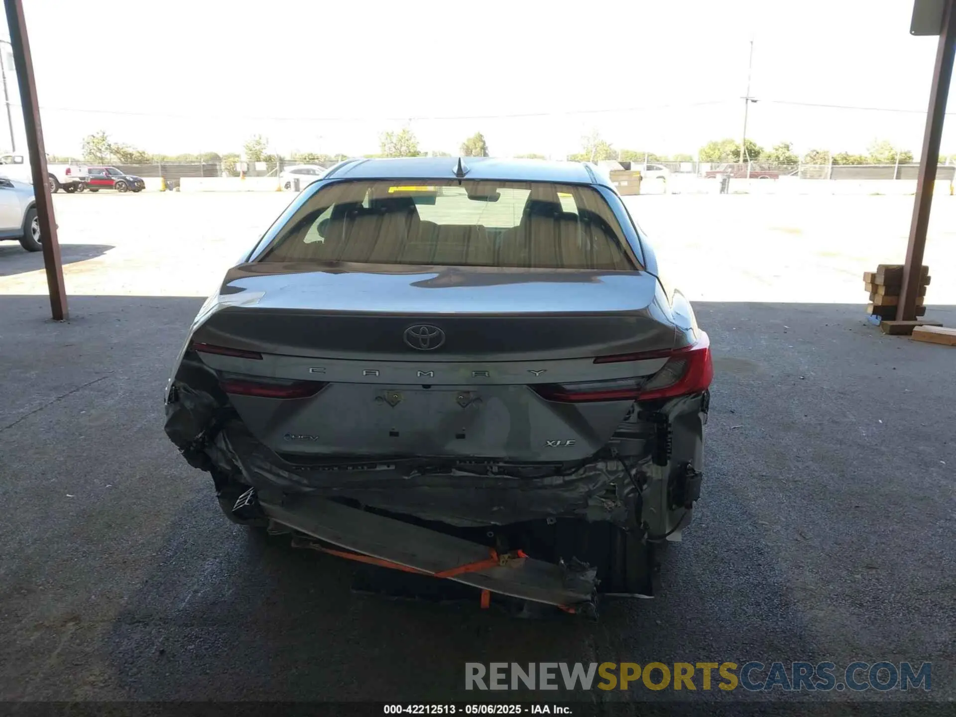 6 Photograph of a damaged car 4T1DAACK4SU555705 TOYOTA CAMRY 2025