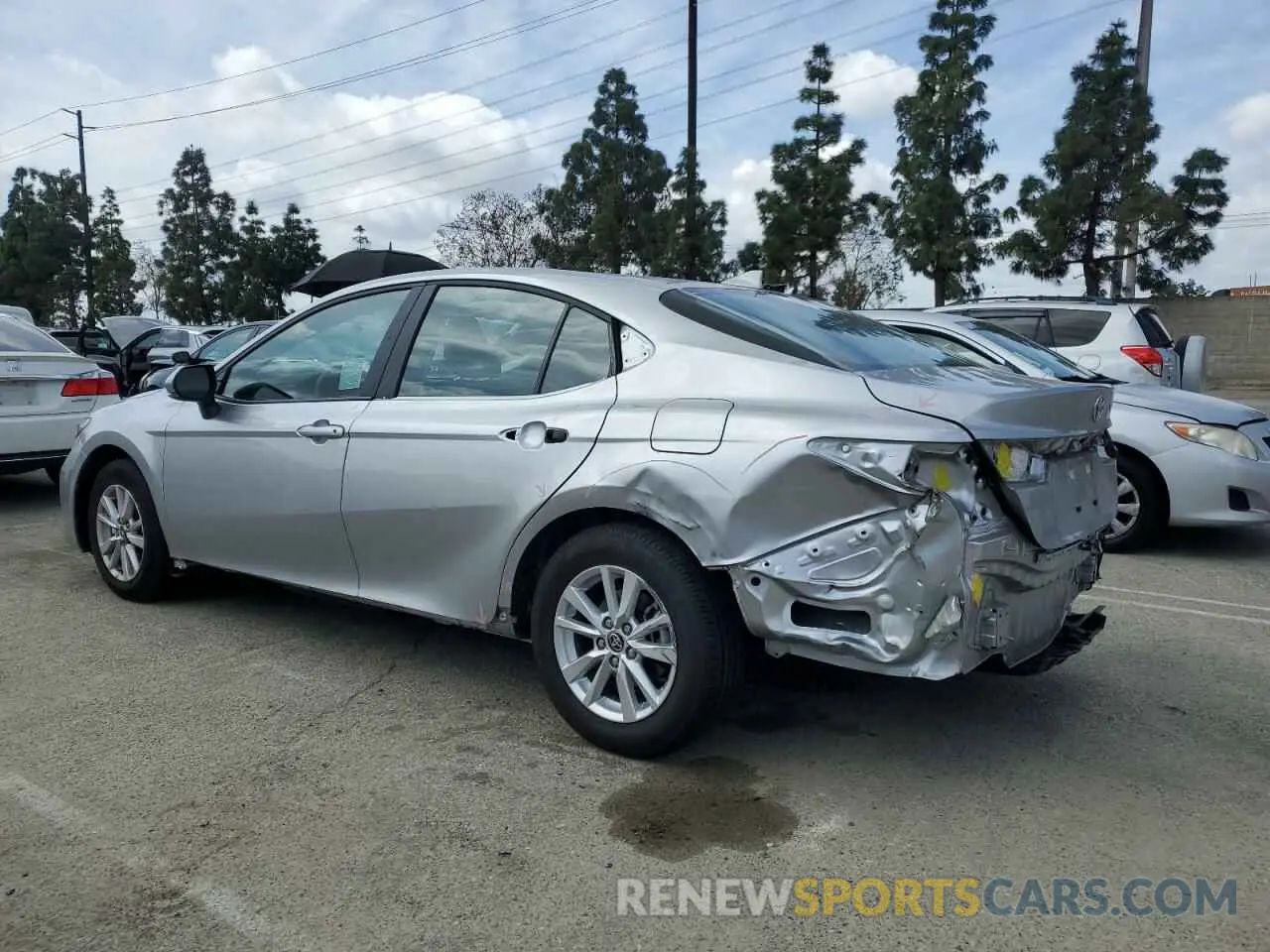 2 Photograph of a damaged car 4T1DAACK4SU562069 TOYOTA CAMRY 2025