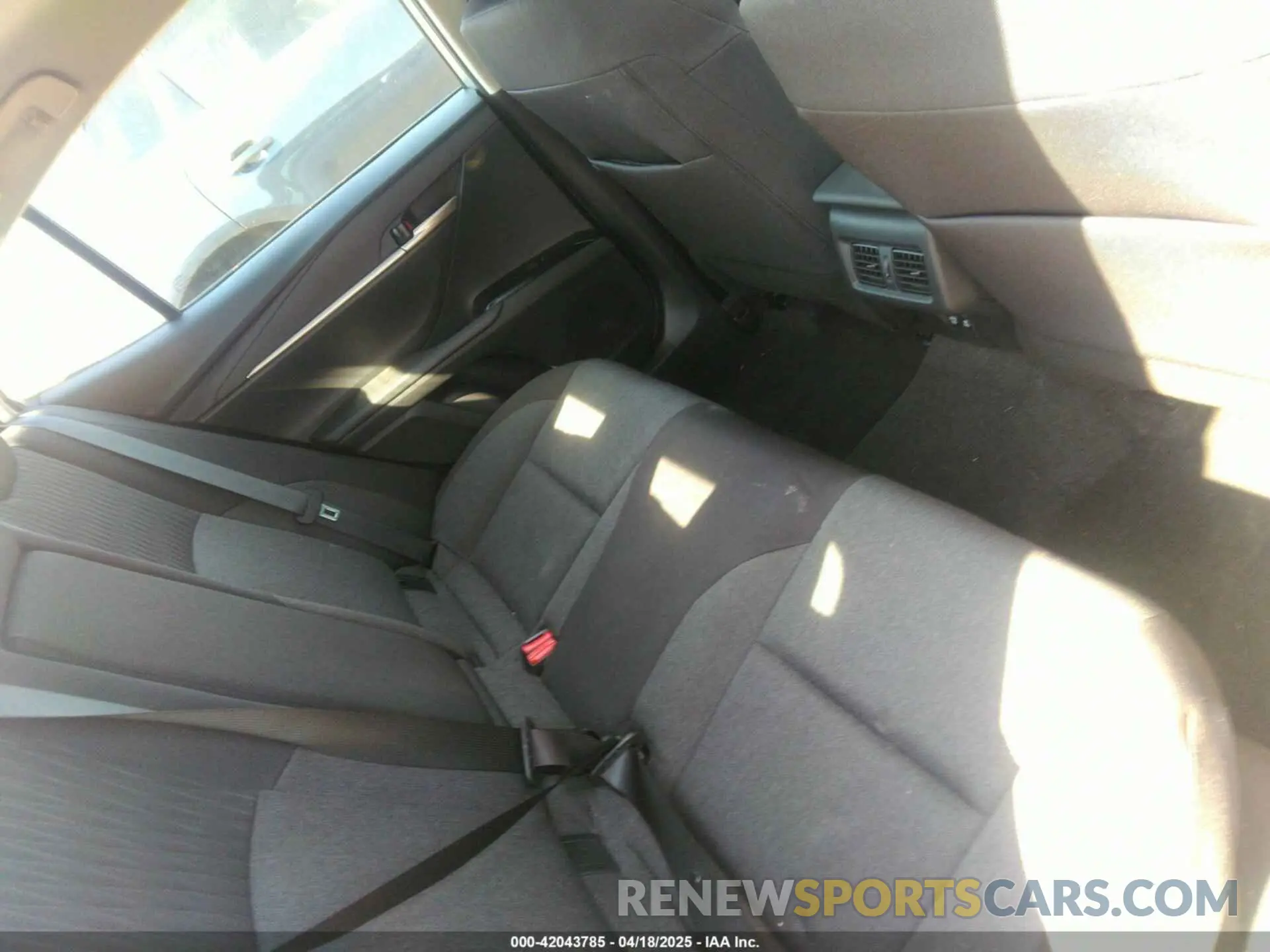 8 Photograph of a damaged car 4T1DAACK4SU563562 TOYOTA CAMRY 2025