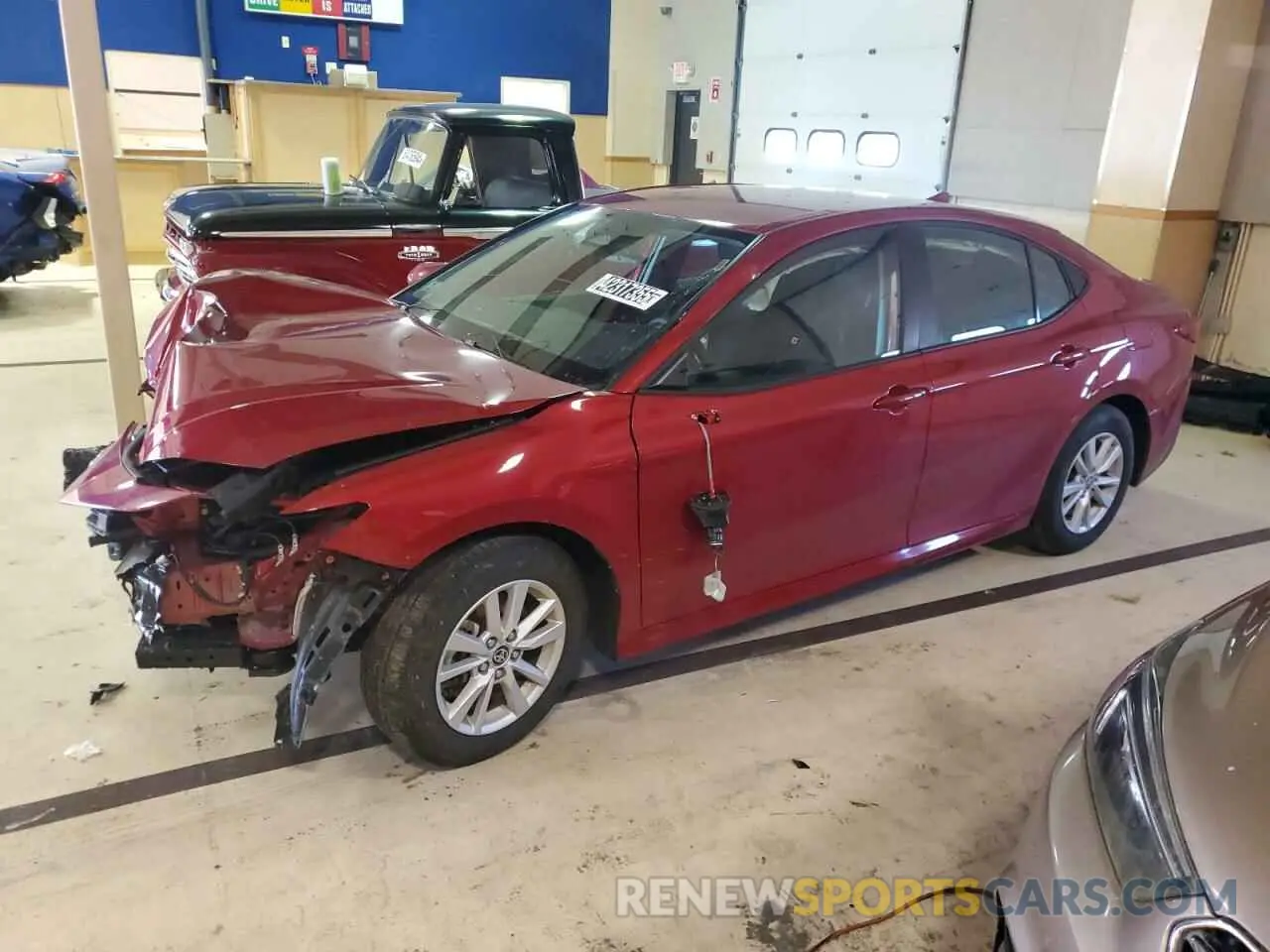 1 Фотография поврежденного автомобиля 4T1DAACK5SU004229 TOYOTA CAMRY 2025