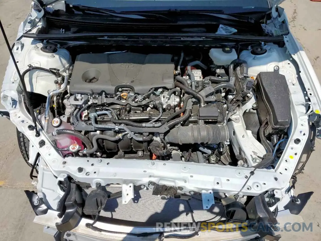 11 Photograph of a damaged car 4T1DAACK5SU030331 TOYOTA CAMRY 2025