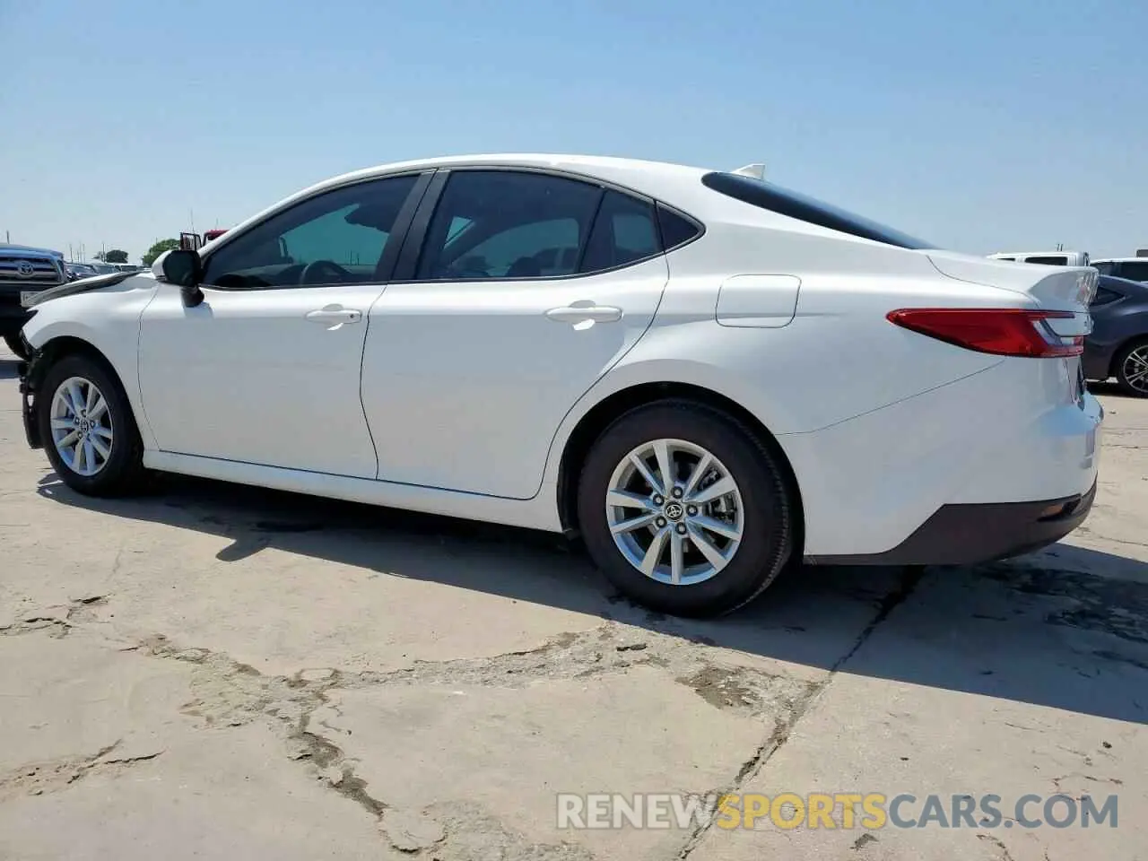 2 Photograph of a damaged car 4T1DAACK5SU030331 TOYOTA CAMRY 2025