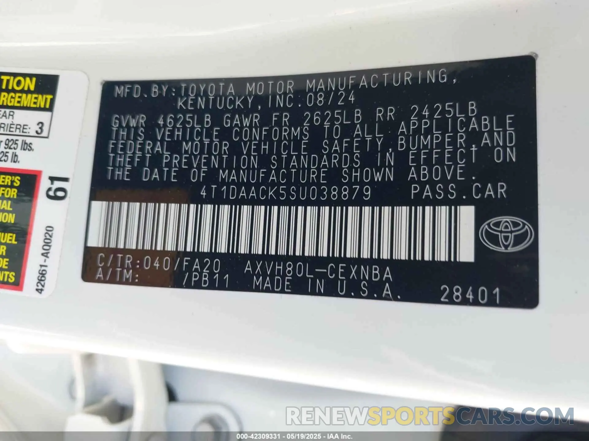 9 Photograph of a damaged car 4T1DAACK5SU038879 TOYOTA CAMRY 2025