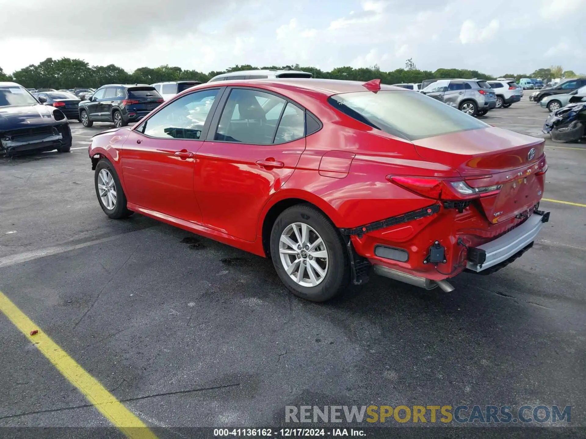 3 Фотография поврежденного автомобиля 4T1DAACK5SU053110 TOYOTA CAMRY 2025