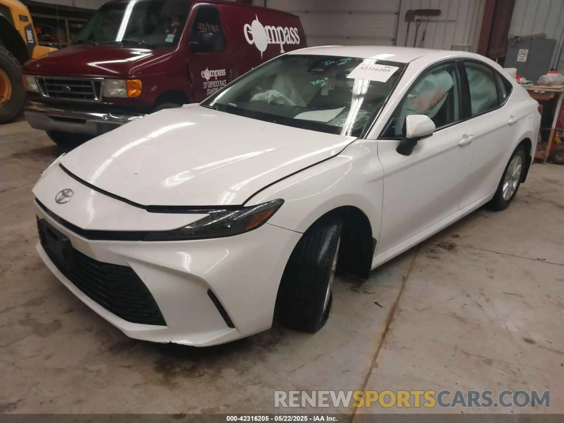 2 Photograph of a damaged car 4T1DAACK5SU067962 TOYOTA CAMRY 2025