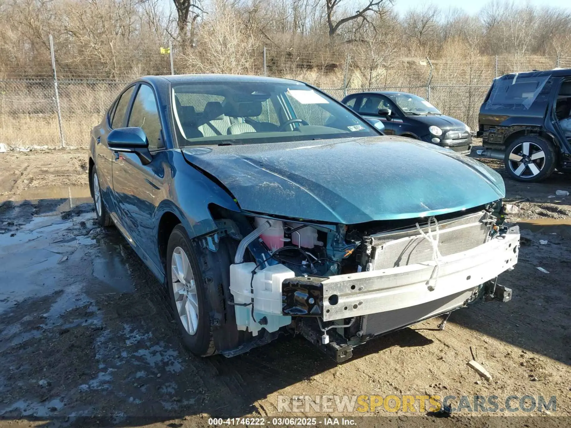 1 Photograph of a damaged car 4T1DAACK5SU068576 TOYOTA CAMRY 2025