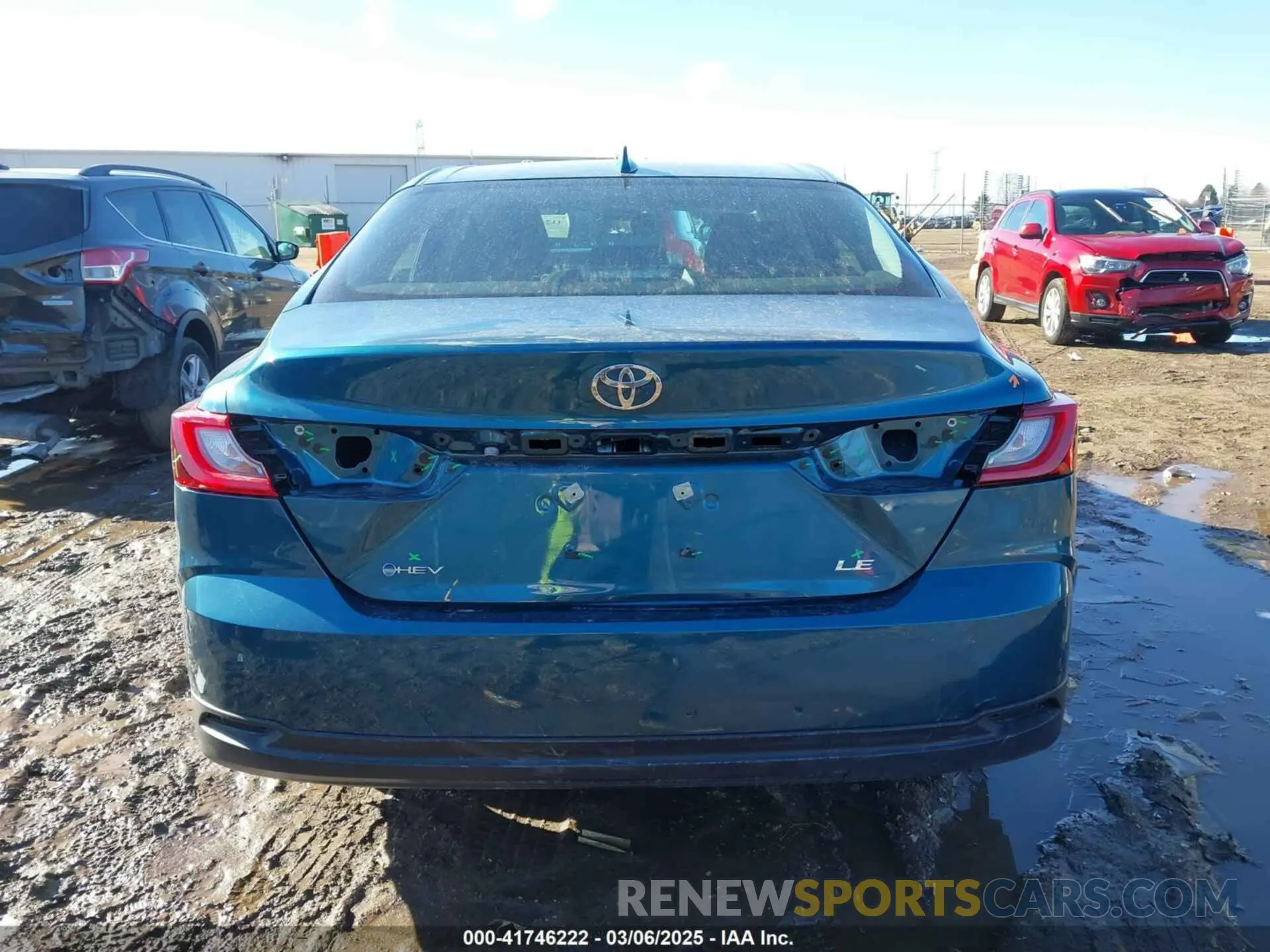 17 Photograph of a damaged car 4T1DAACK5SU068576 TOYOTA CAMRY 2025