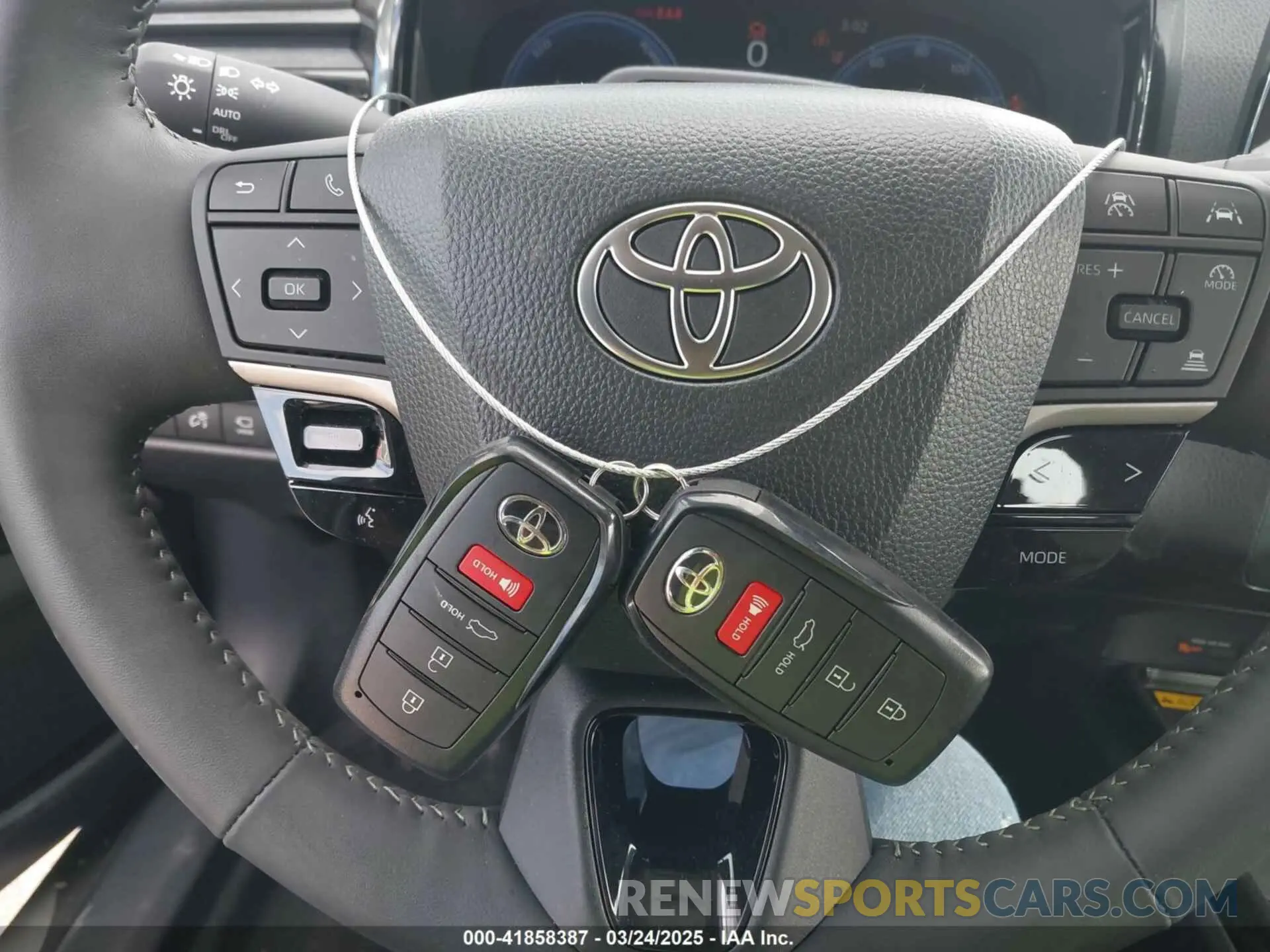 11 Photograph of a damaged car 4T1DAACK5SU073261 TOYOTA CAMRY 2025
