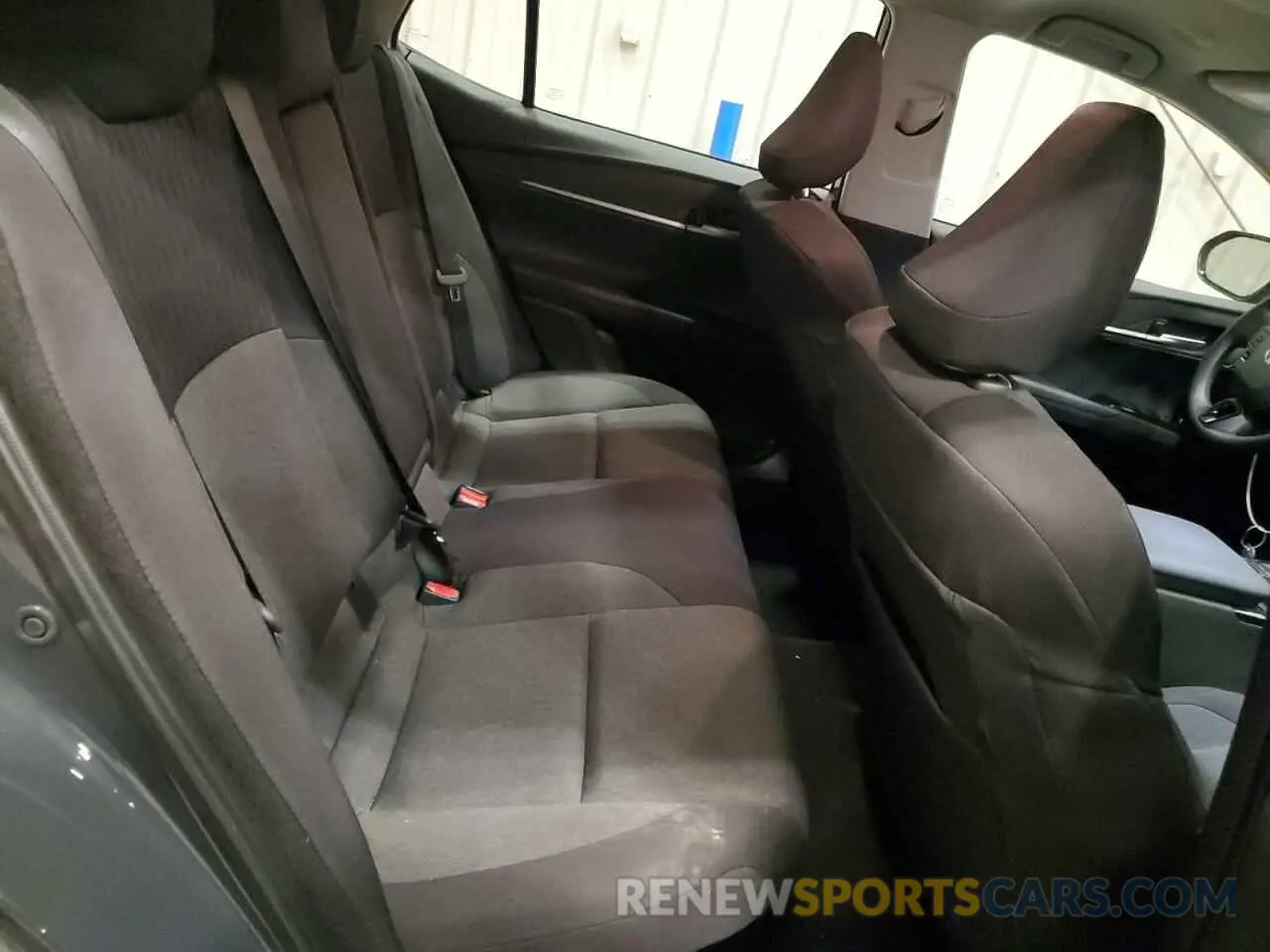 10 Фотография поврежденного автомобиля 4T1DAACK5SU517710 TOYOTA CAMRY 2025