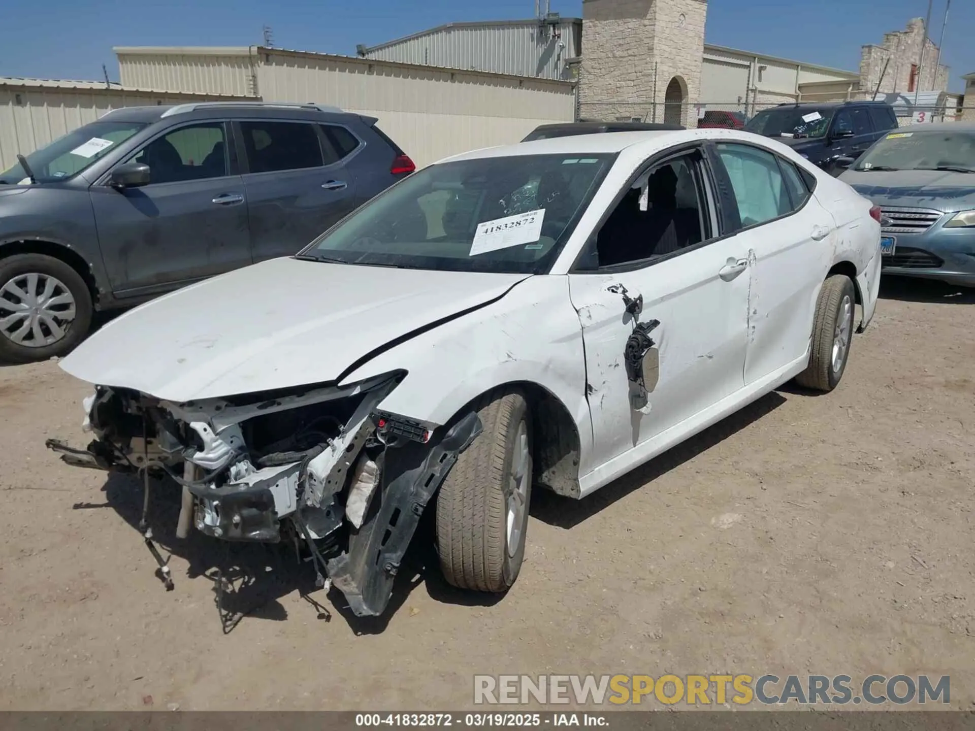 2 Фотография поврежденного автомобиля 4T1DAACK5SU522812 TOYOTA CAMRY 2025