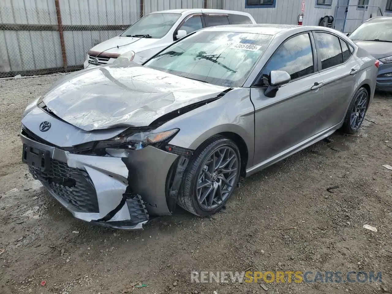 1 Photograph of a damaged car 4T1DAACK5SU527315 TOYOTA CAMRY 2025