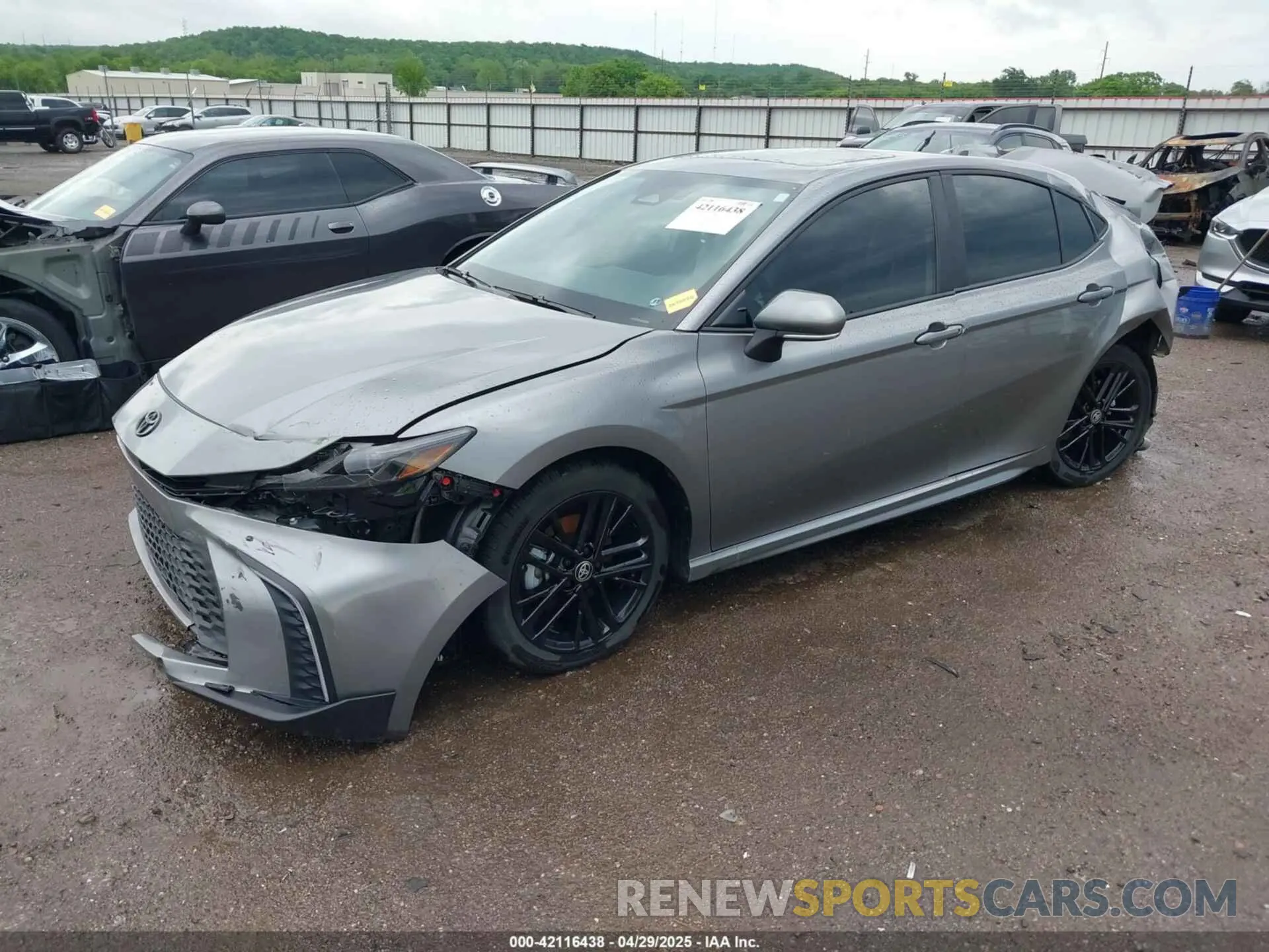 2 Фотография поврежденного автомобиля 4T1DAACK5SU527380 TOYOTA CAMRY 2025