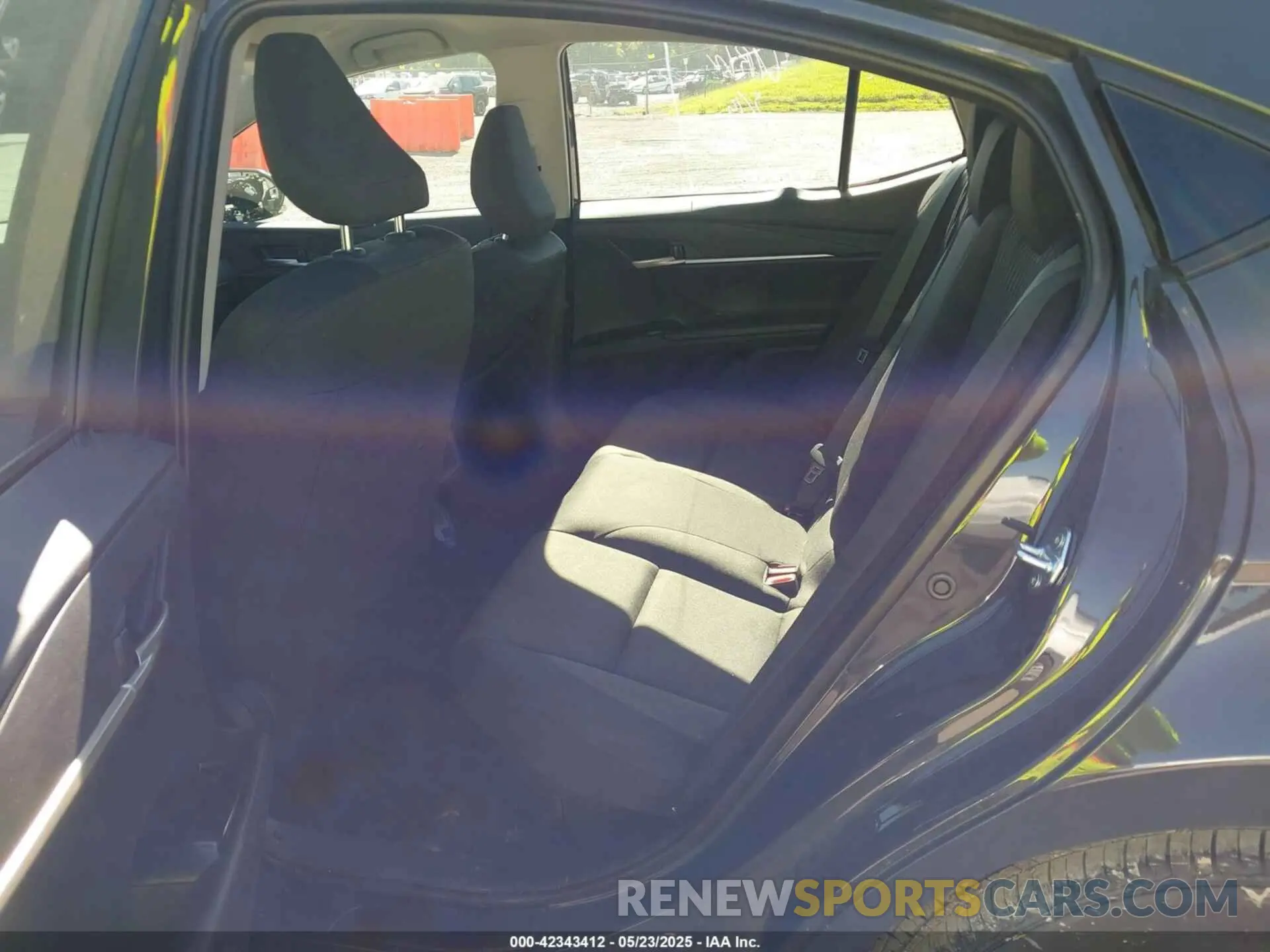 8 Photograph of a damaged car 4T1DAACK5SU586980 TOYOTA CAMRY 2025