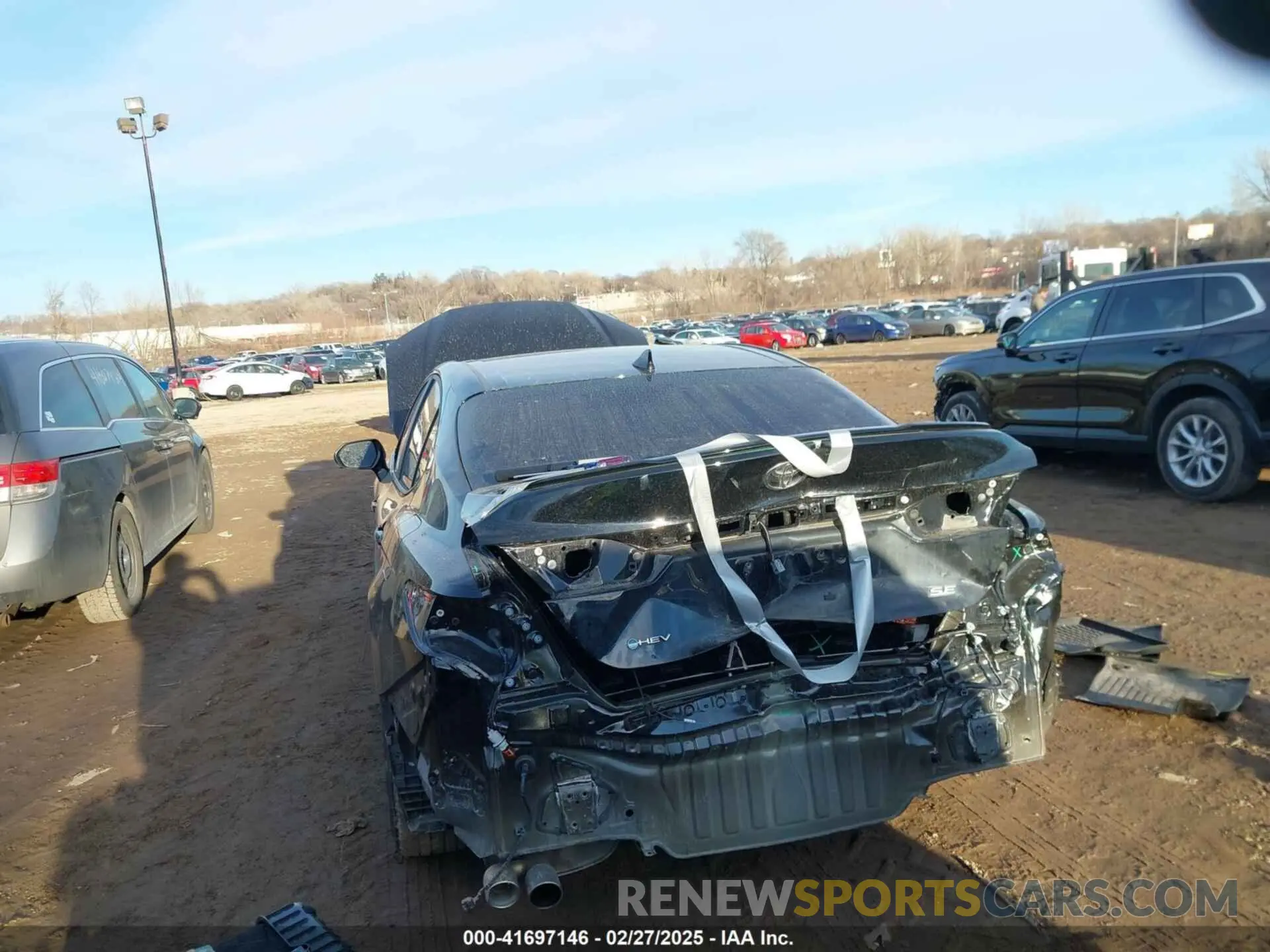 6 Photograph of a damaged car 4T1DAACK6SU036834 TOYOTA CAMRY 2025