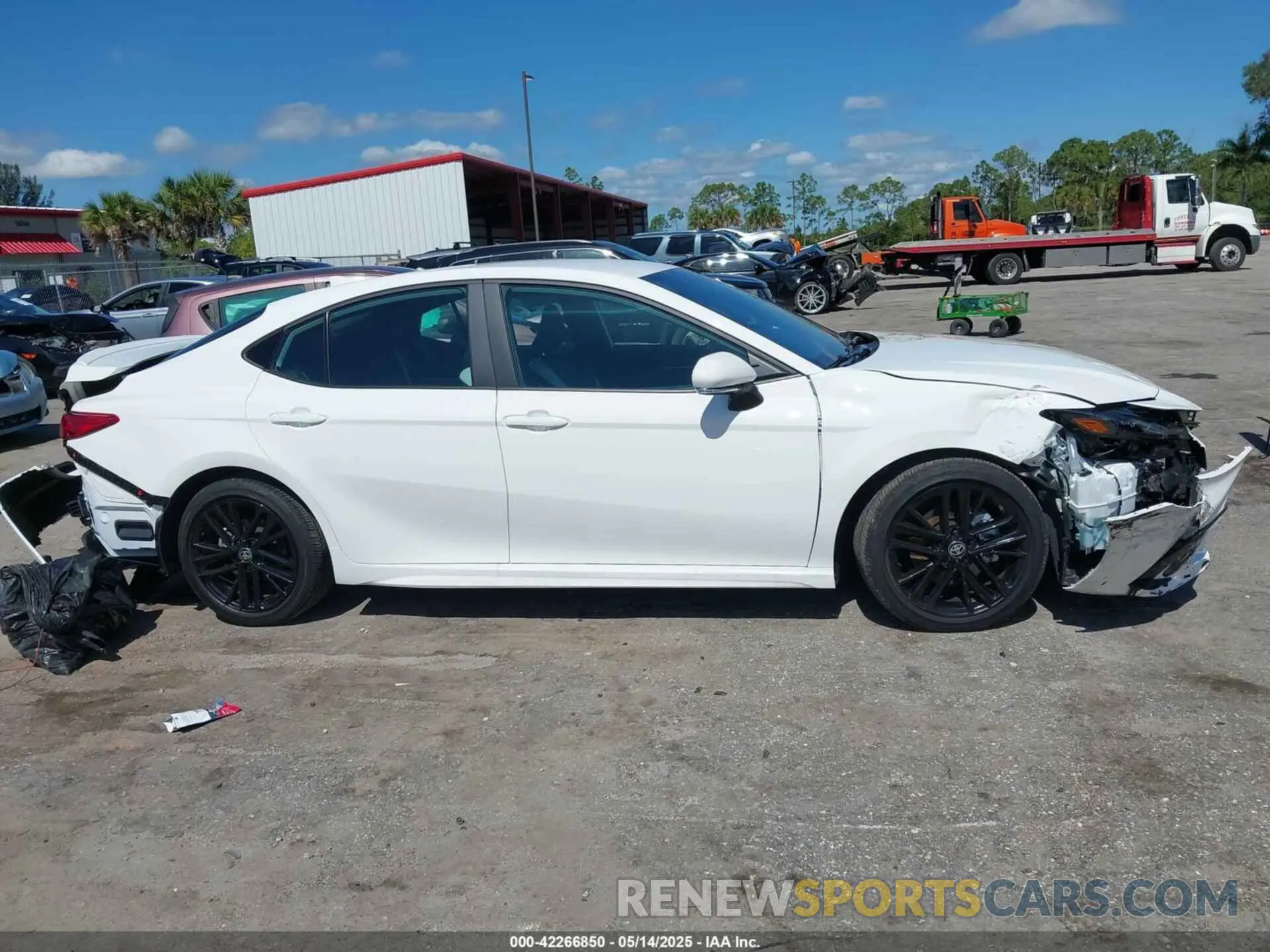 13 Photograph of a damaged car 4T1DAACK6SU046683 TOYOTA CAMRY 2025